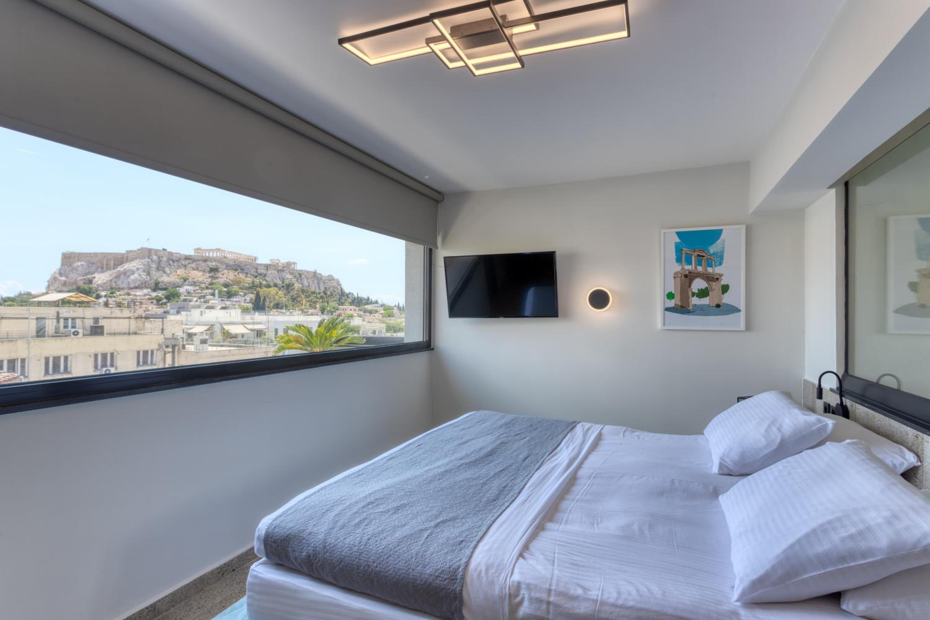 Acropolis Suite with Balcony photo 2