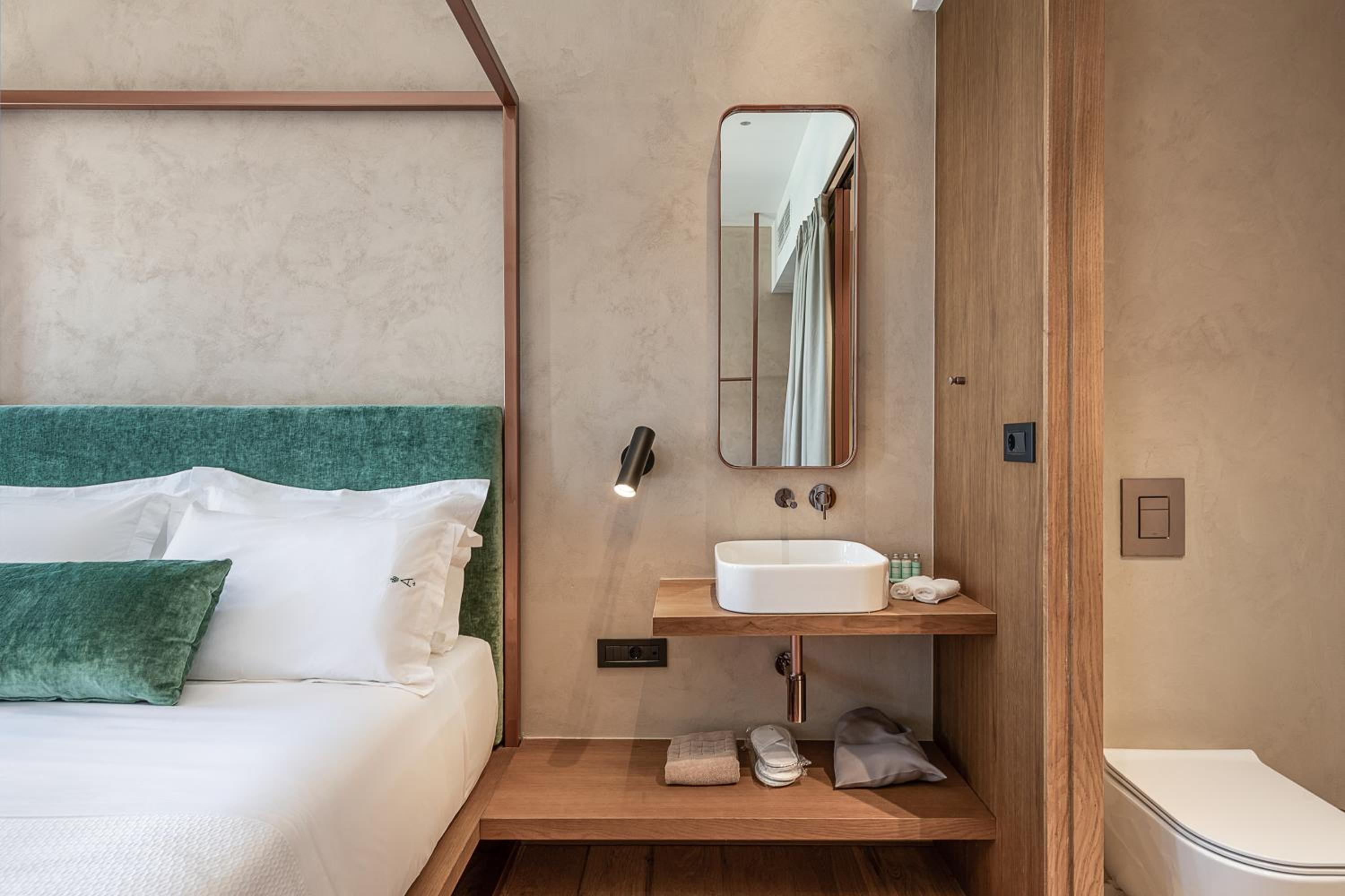 Deluxe Double Room with Sea View