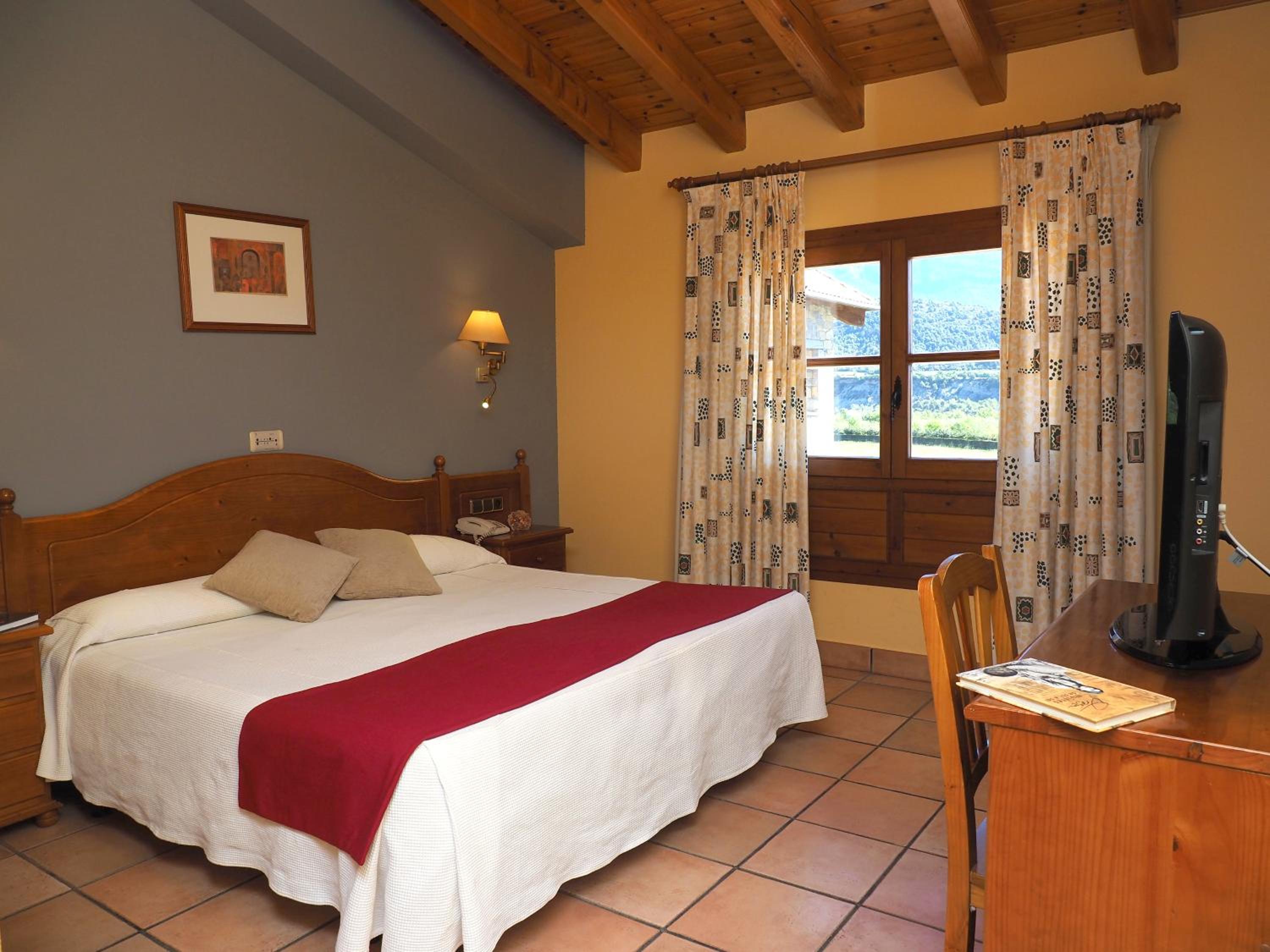 Standard Double Or Twin Room - Photo 1