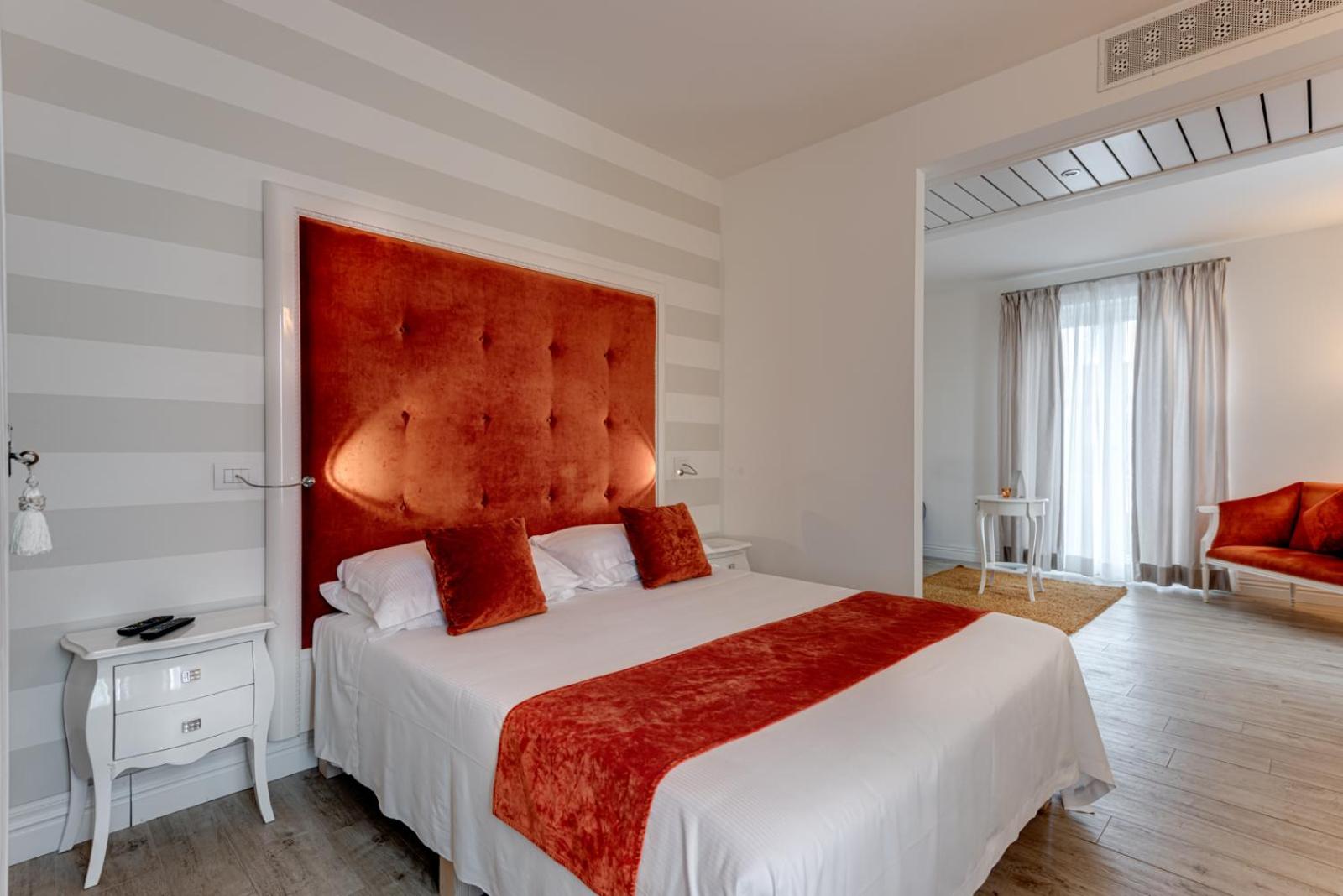 Prestige Suite photo 1