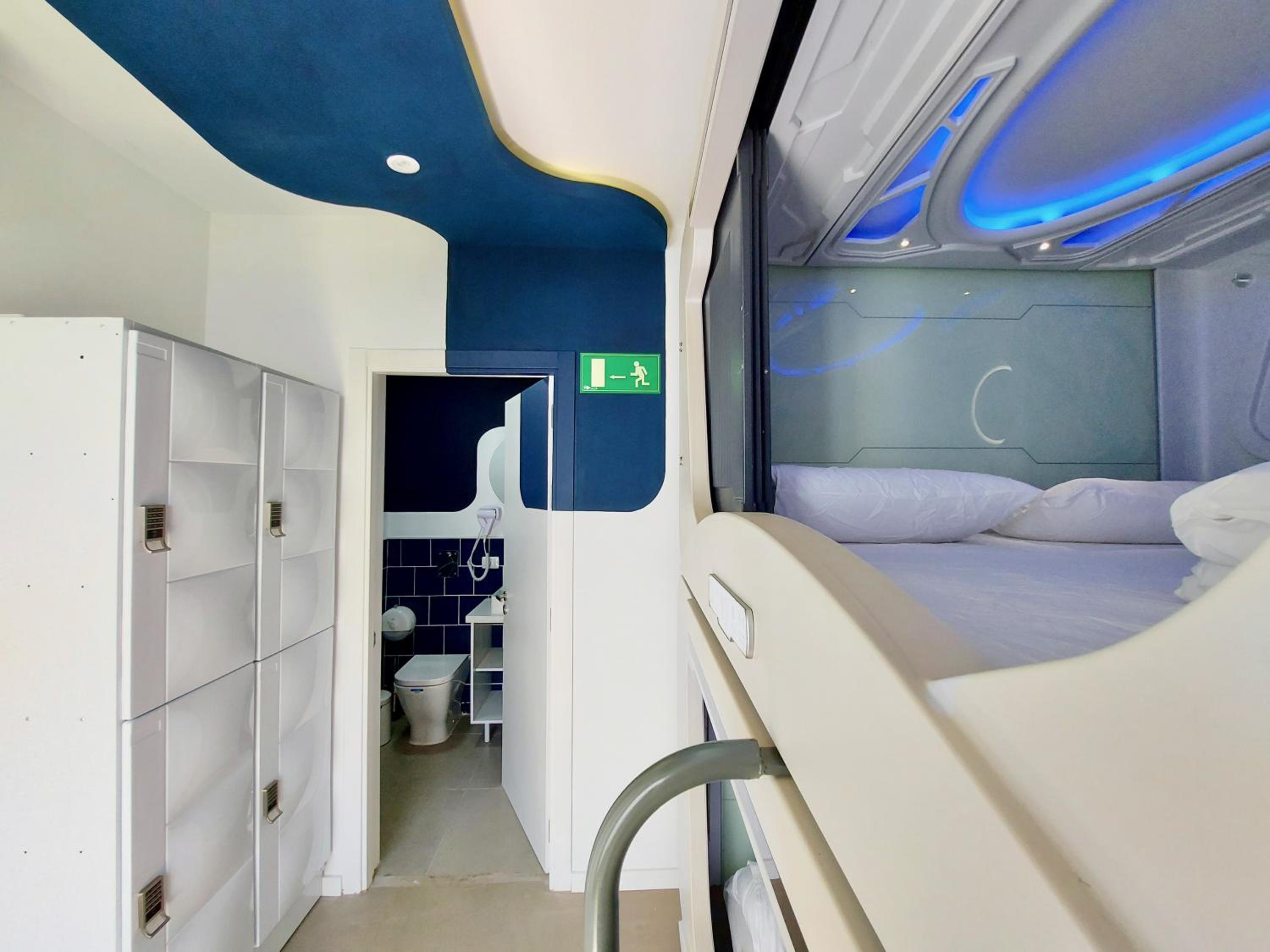 Suite Capsule with Terrace