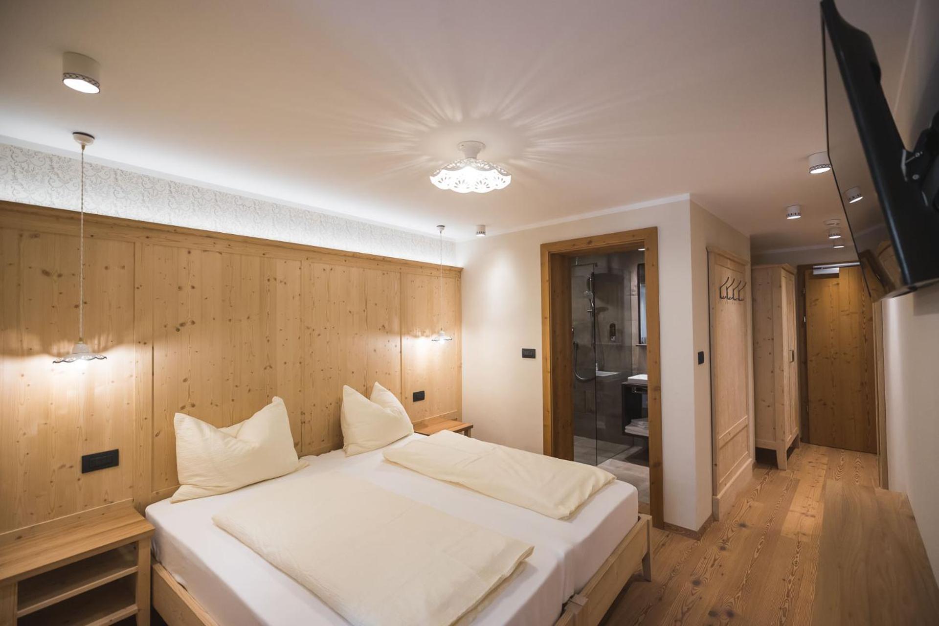 Junior Suite with Balcony