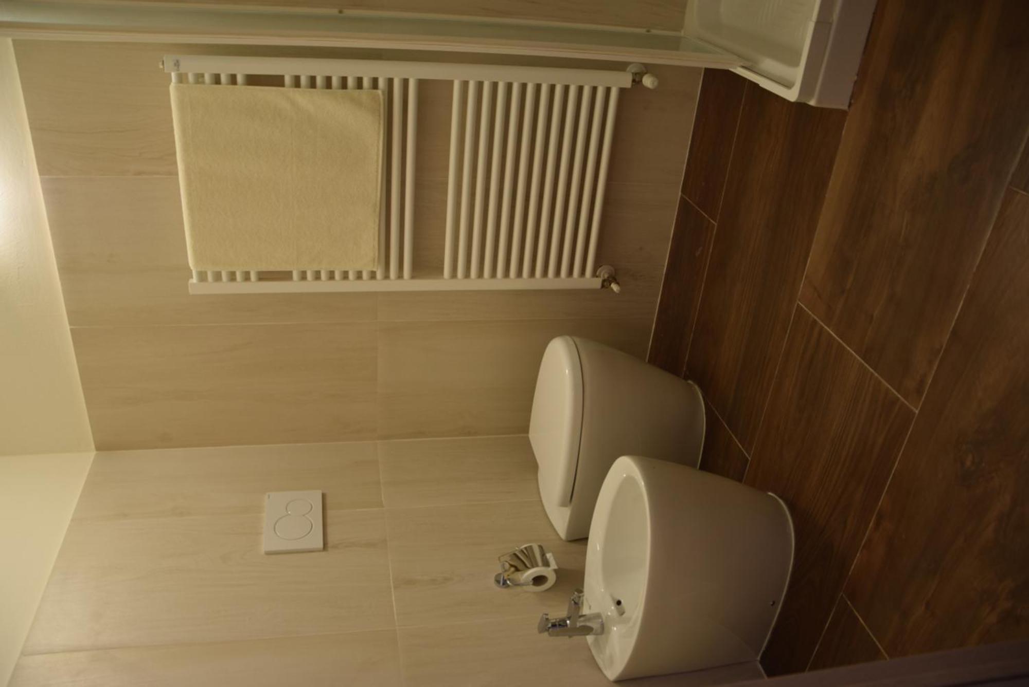 Quadruple Room - Photo 2