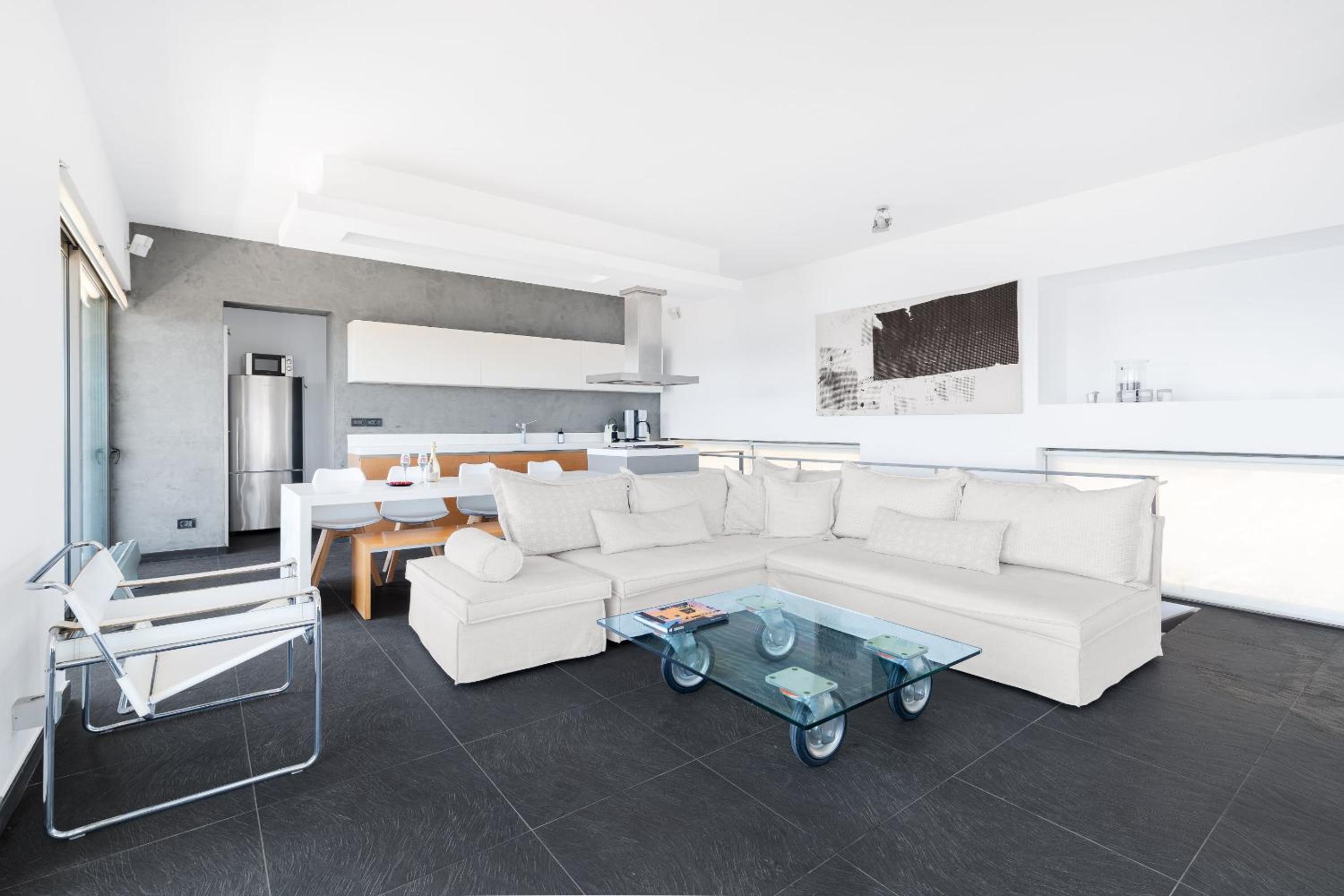 Villa with Private Pool photo 2