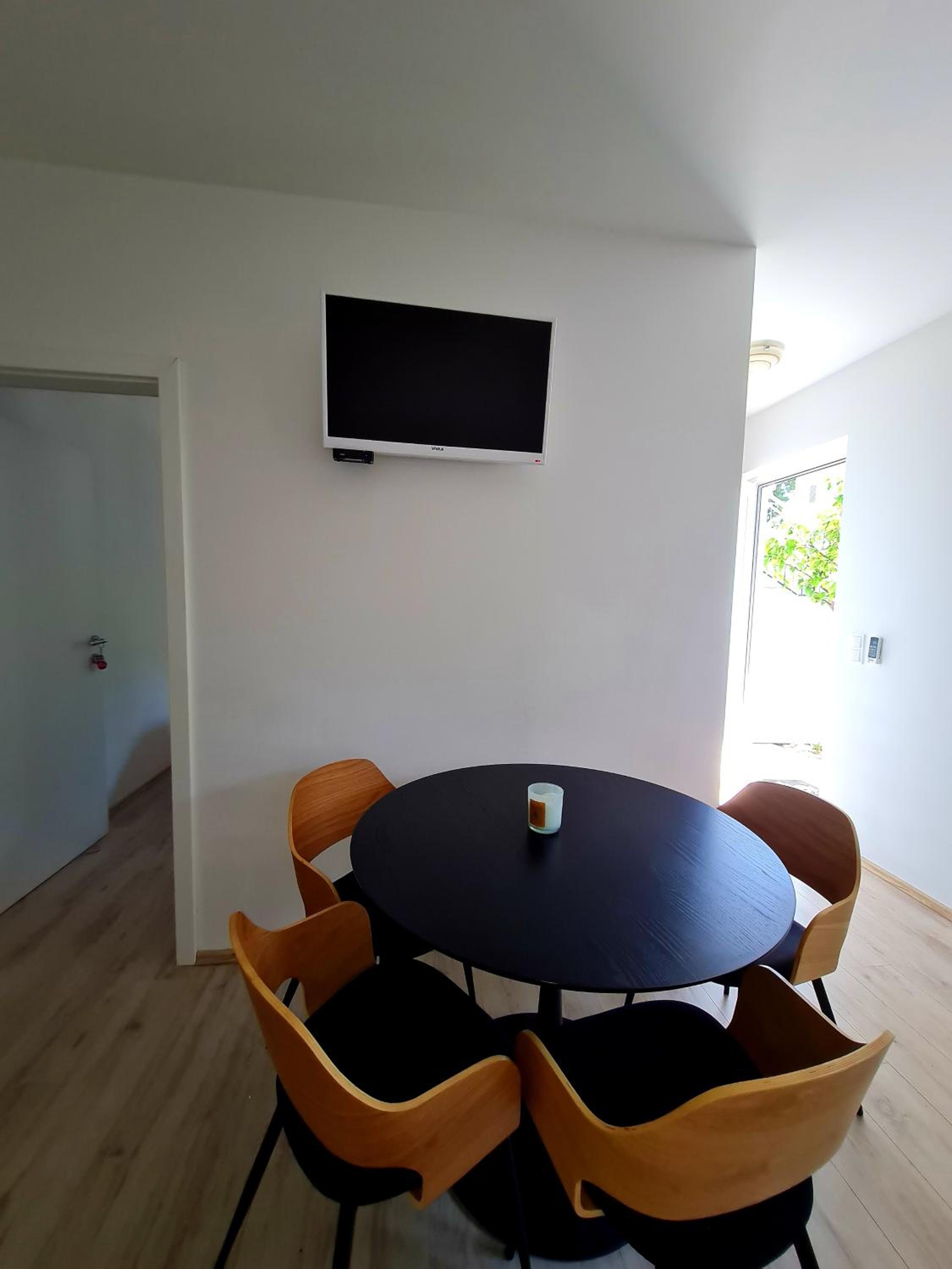 Apartment - Photo 5