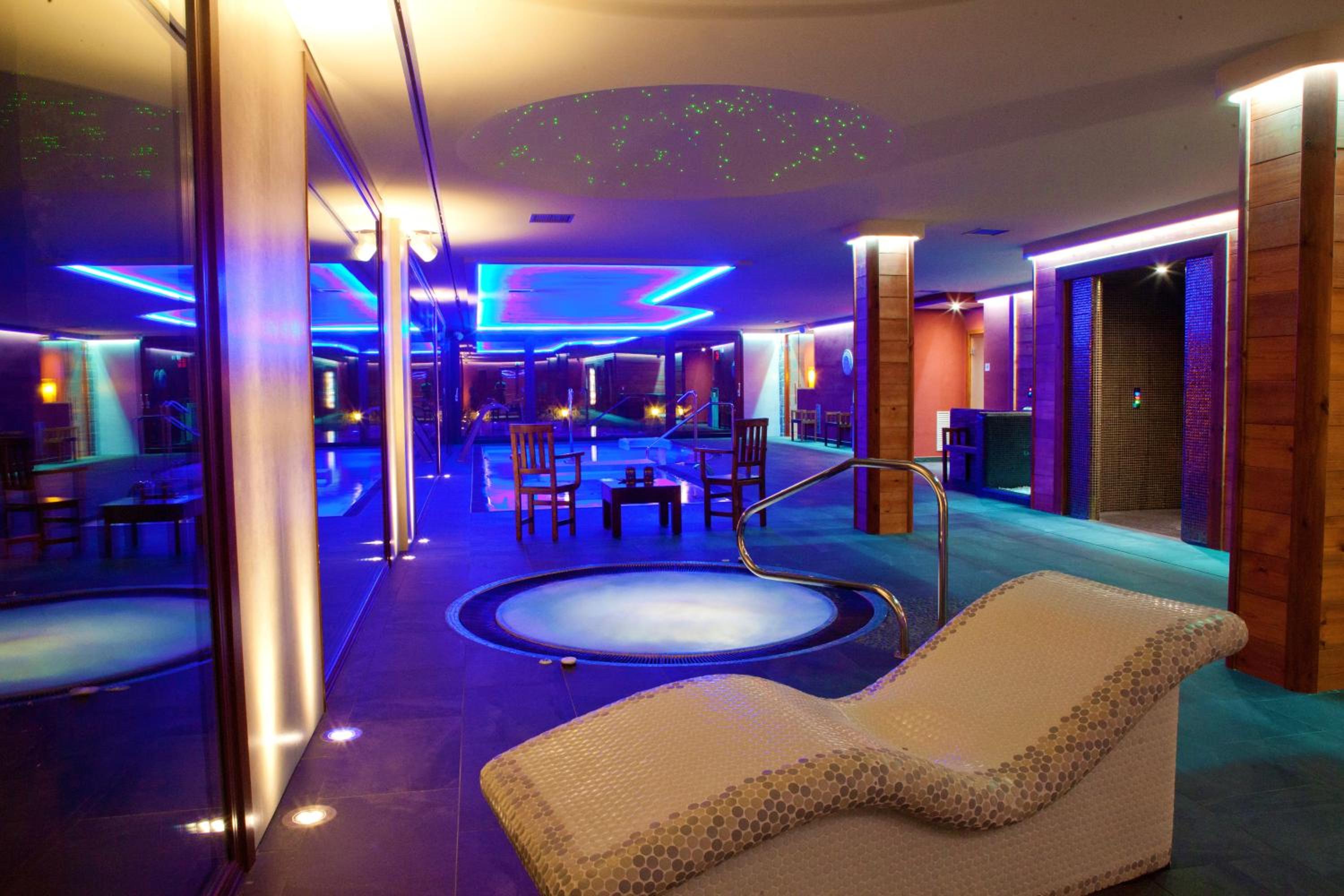 Suite - Photo 8