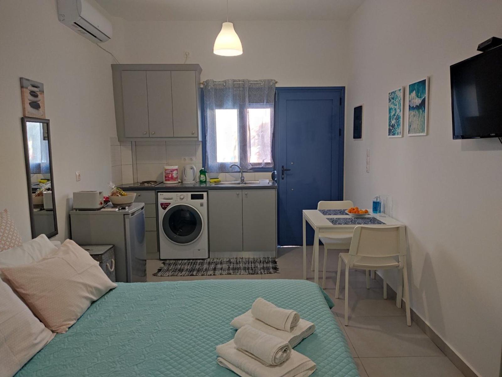 Double Room with Terrace photo 3