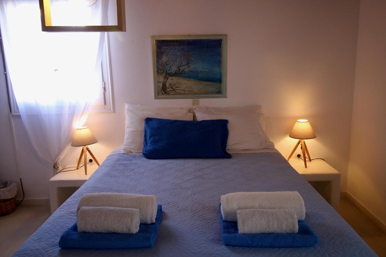 Deluxe Double Room with City View photo 2