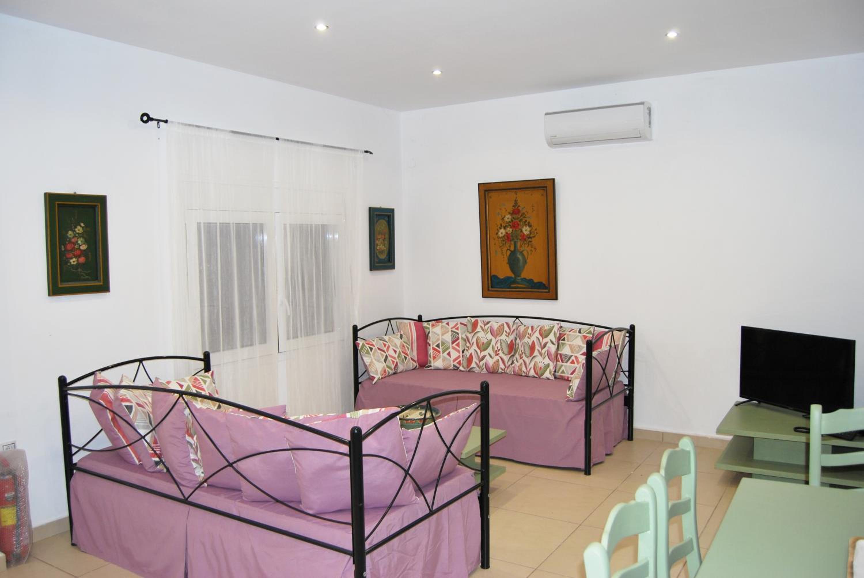 Apartment with Sea View - Photo 42