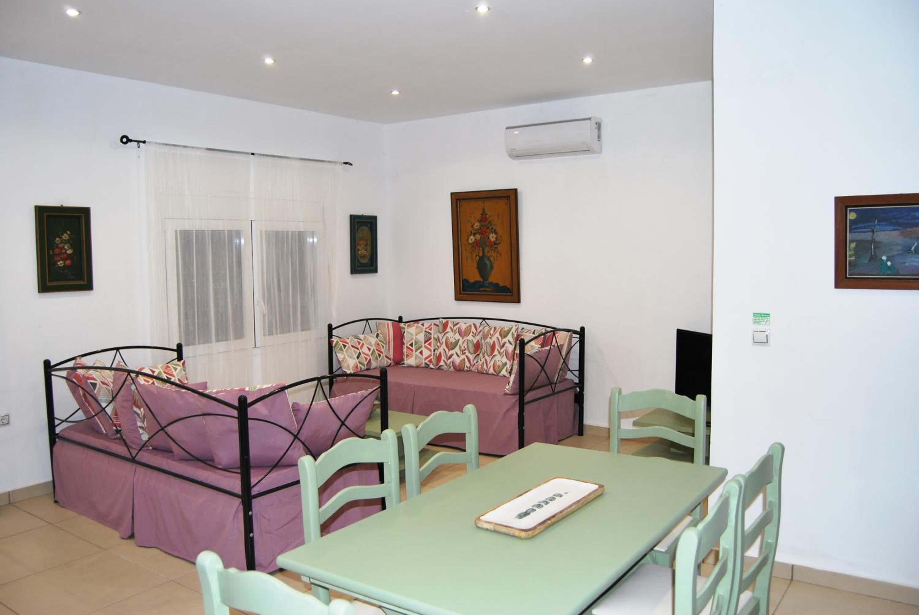 Apartment with Sea View - Photo 37