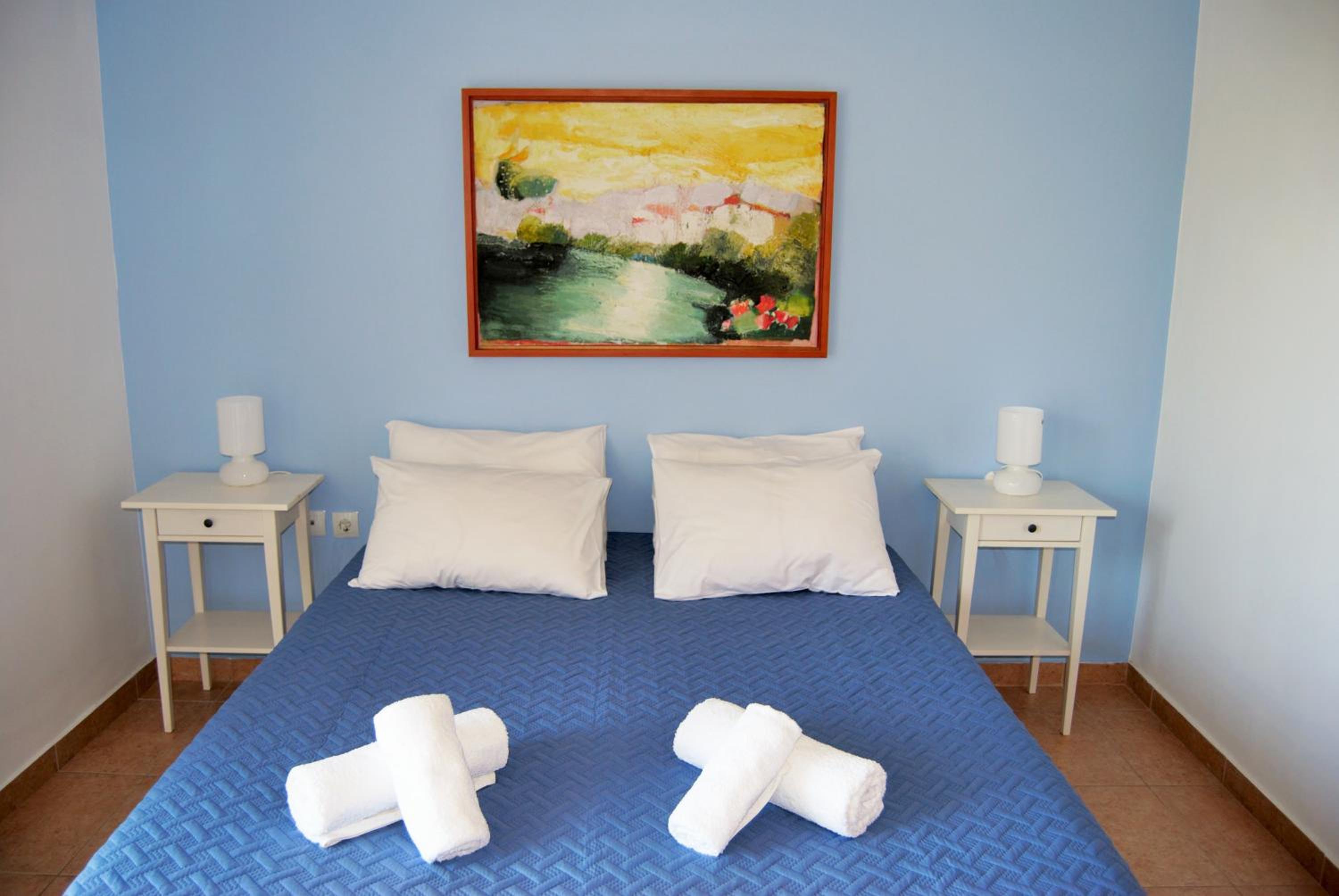 Apartment - Photo 32