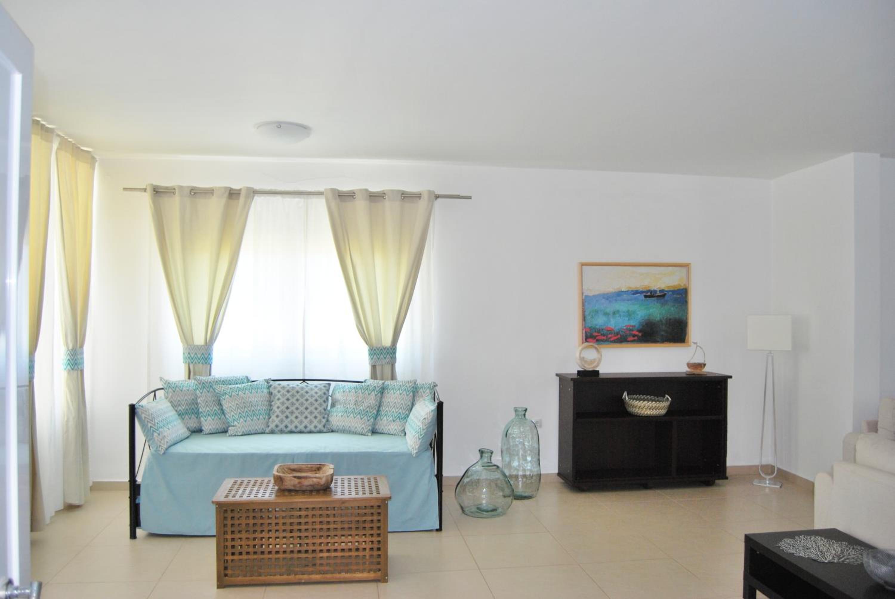 Apartment - Photo 1