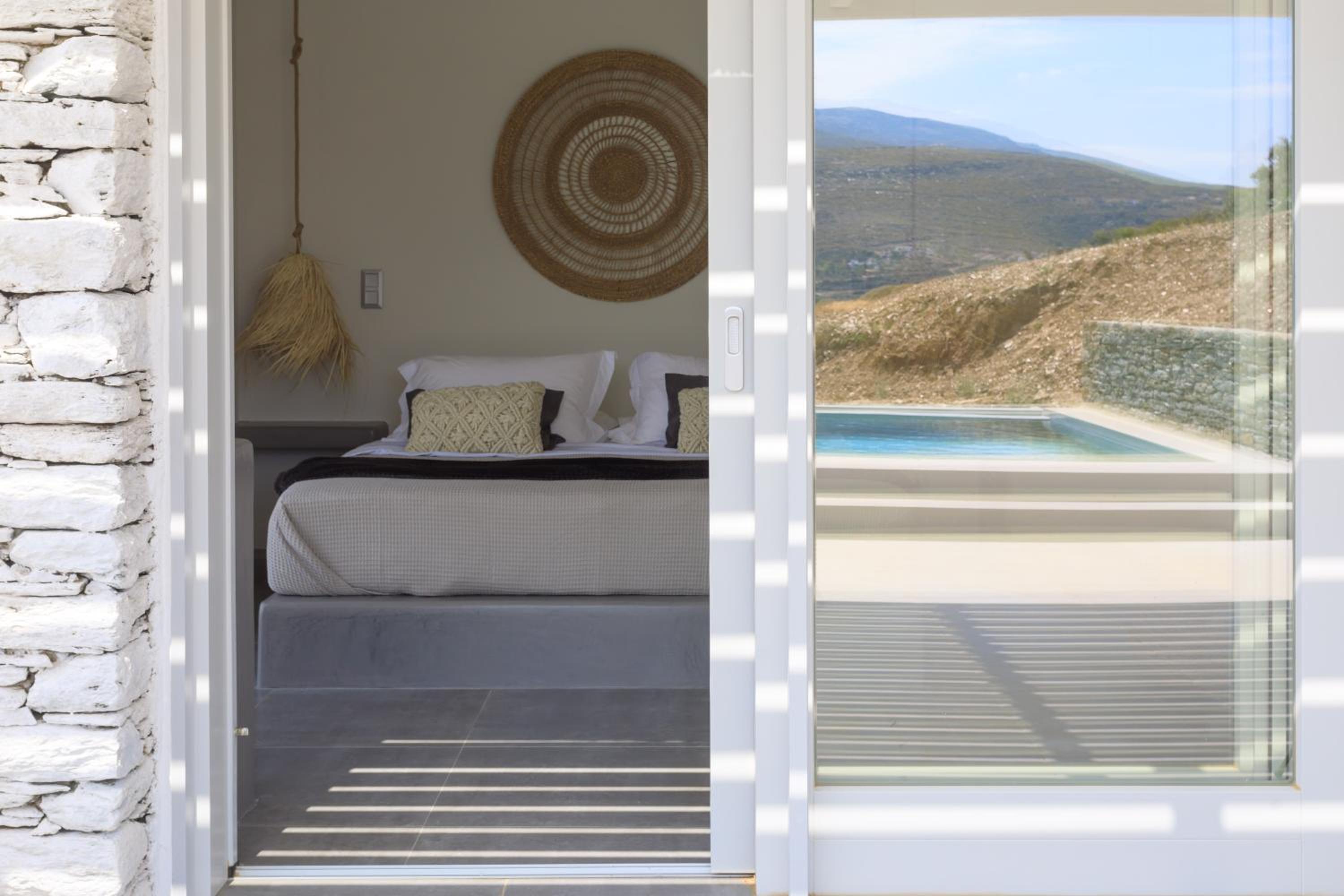 Junior Suite with Private Pool photo 3