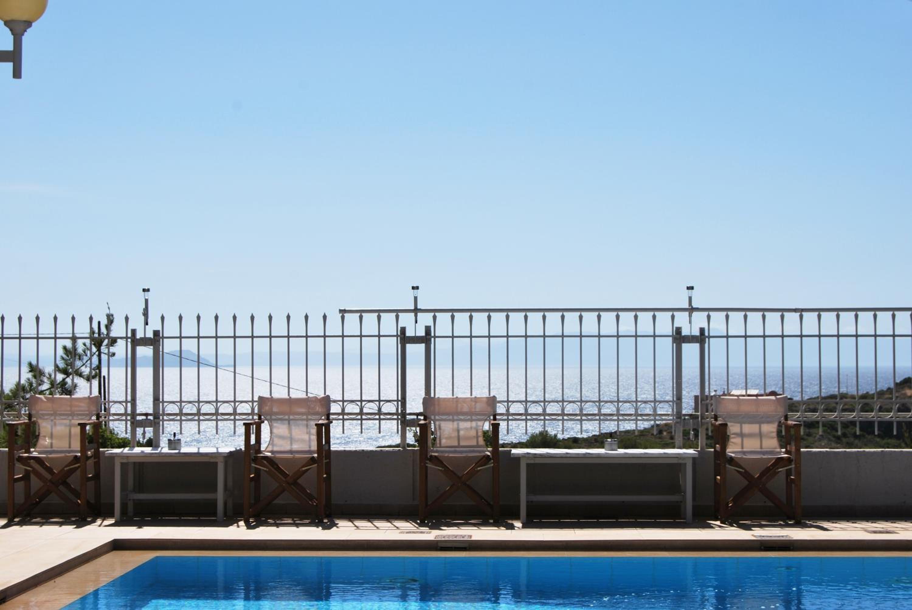 Two-Bedroom Apartment with Sea View - Photo 40