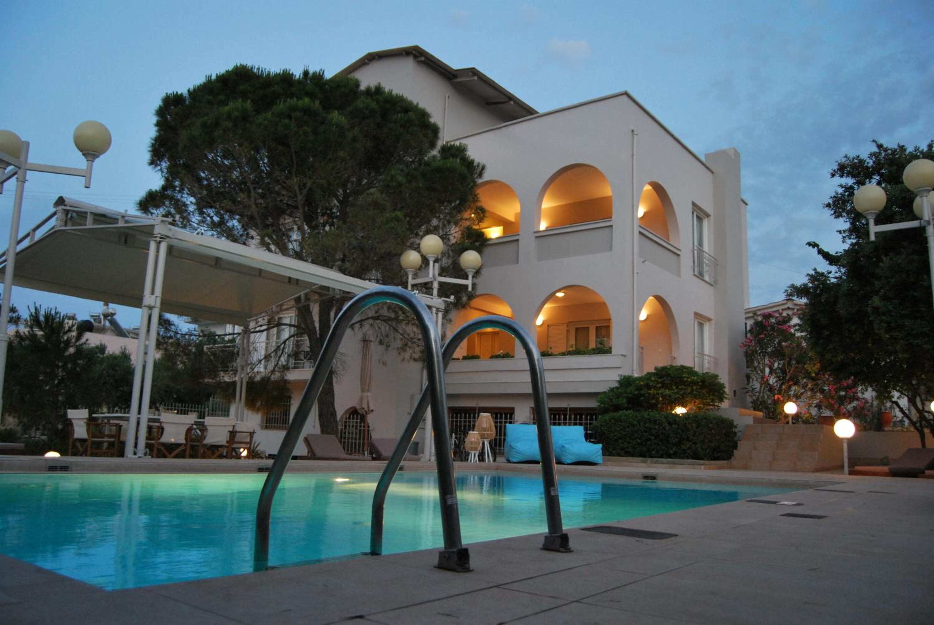 Two-Bedroom Apartment with Sea View - Photo 50