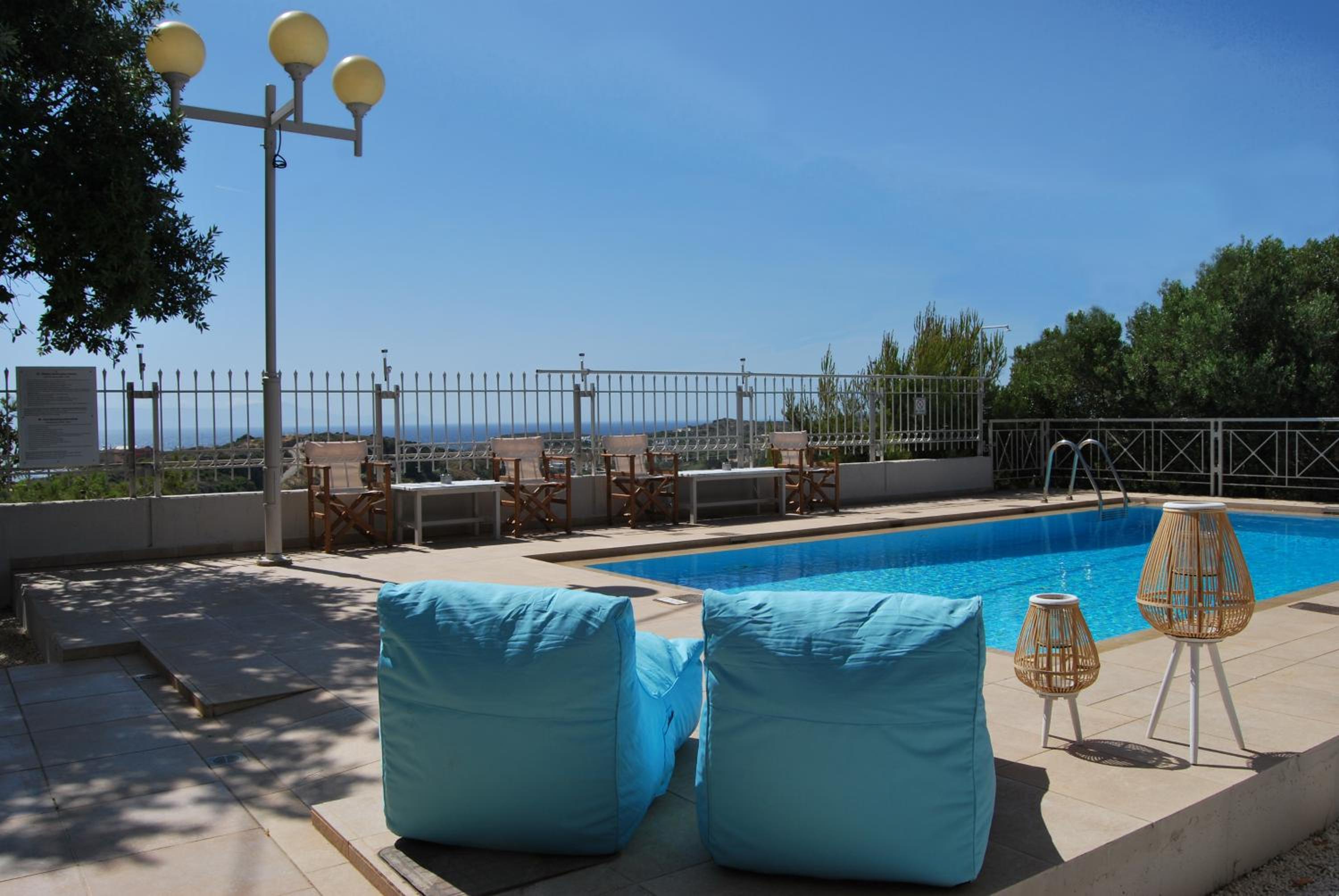 Two-Bedroom Apartment with Sea View - Photo 32