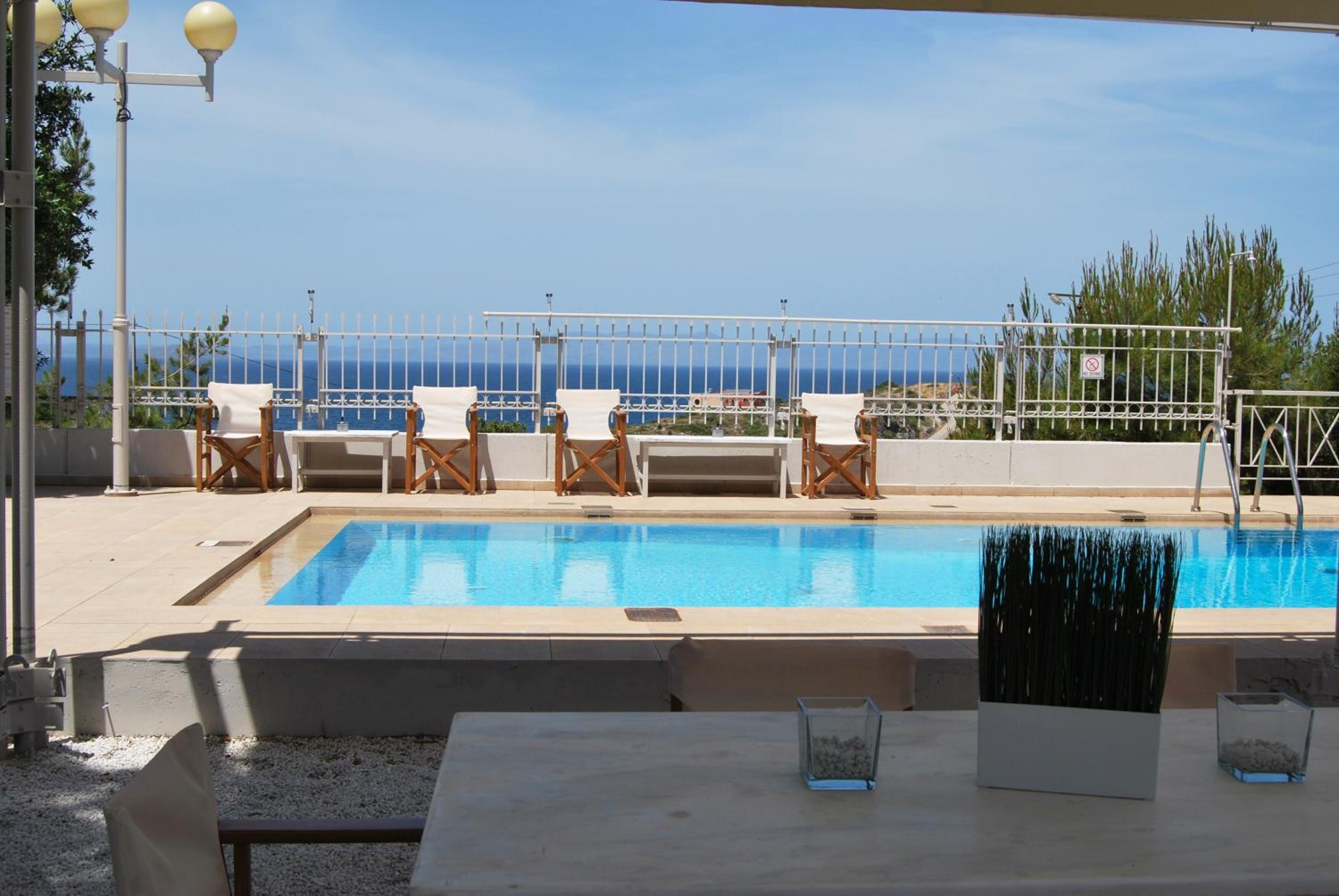 Two-Bedroom Apartment with Sea View - Photo 64