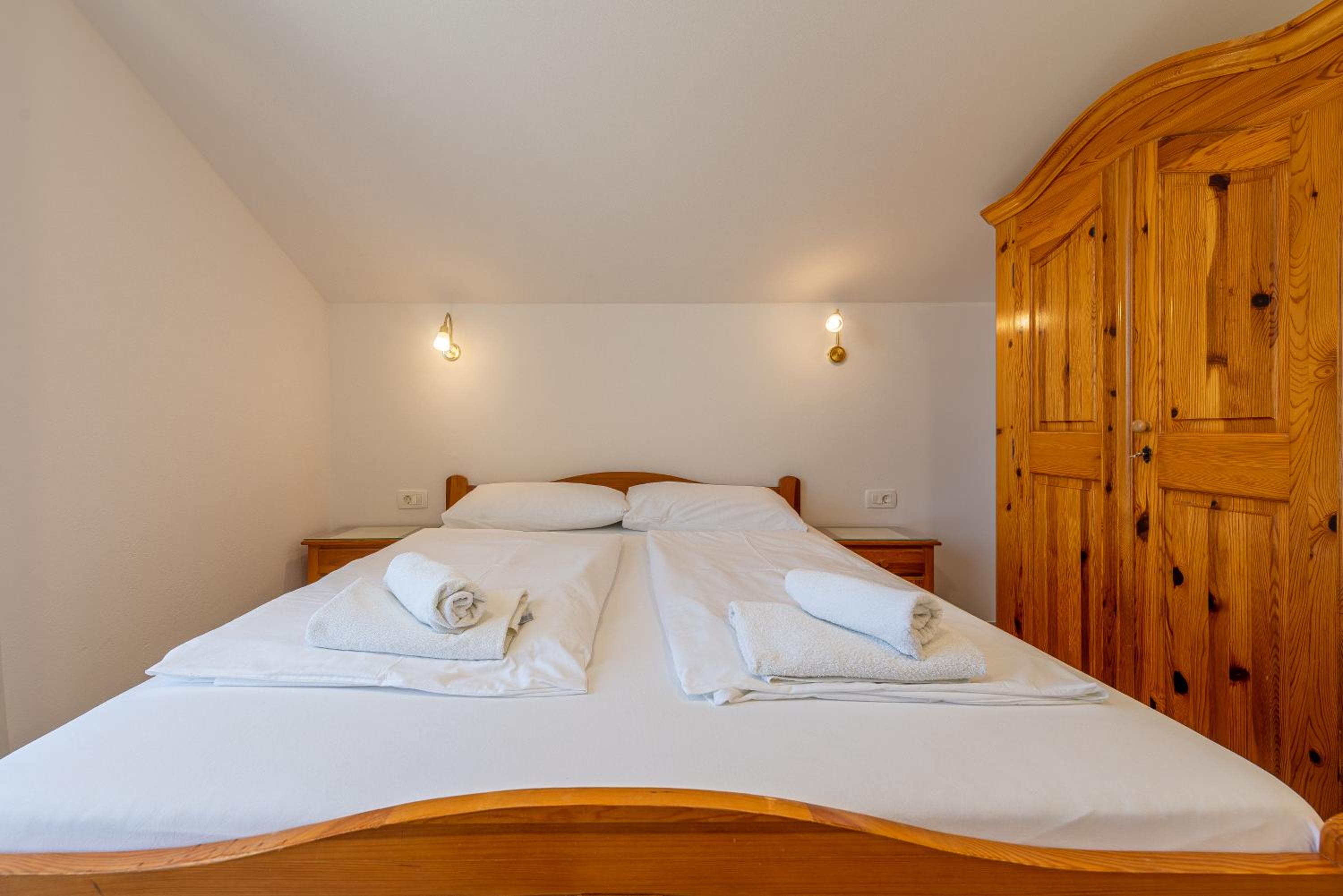 Double Room with Balcony photo 3