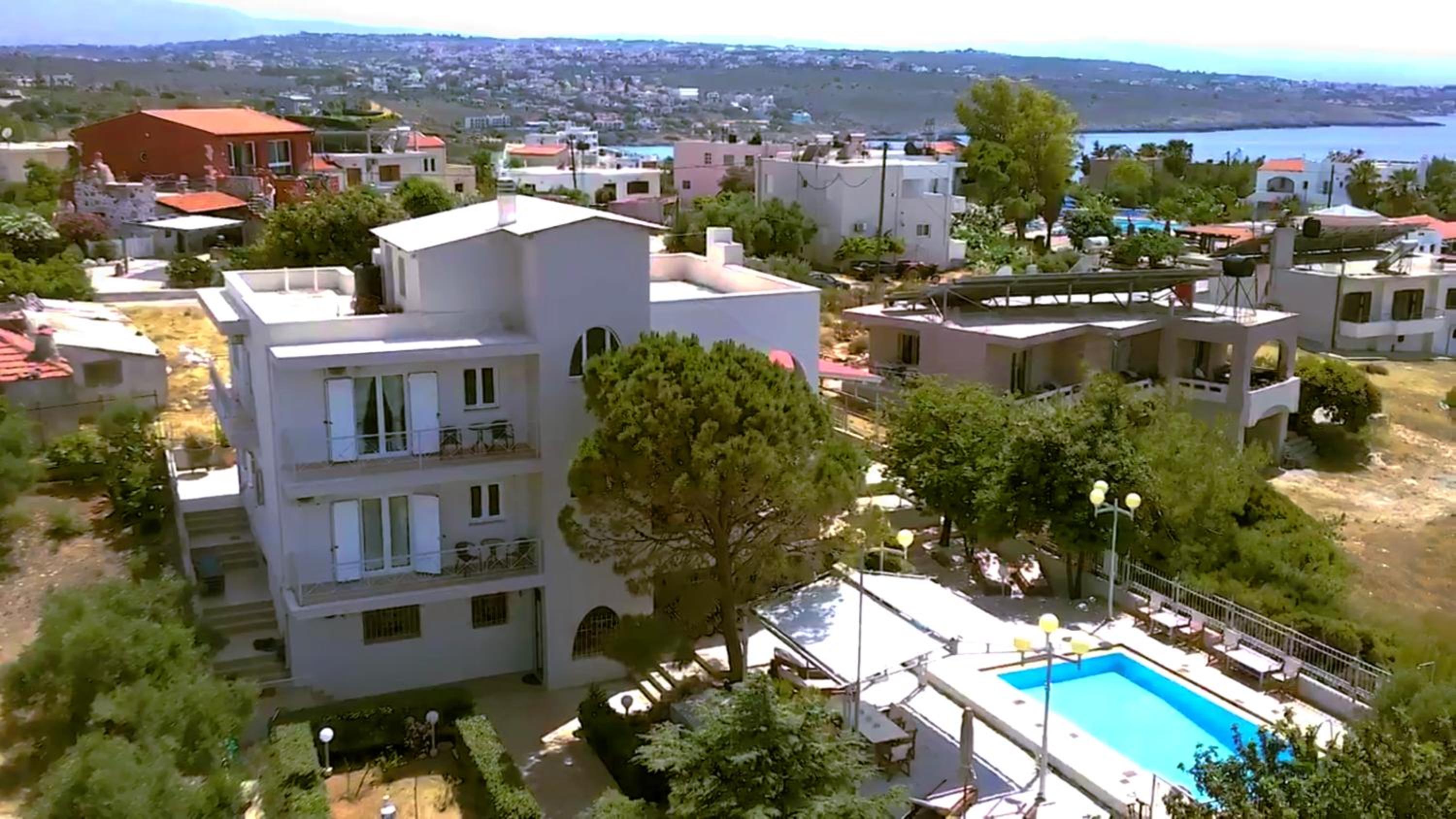 Two-Bedroom Apartment with Sea View - Photo 98