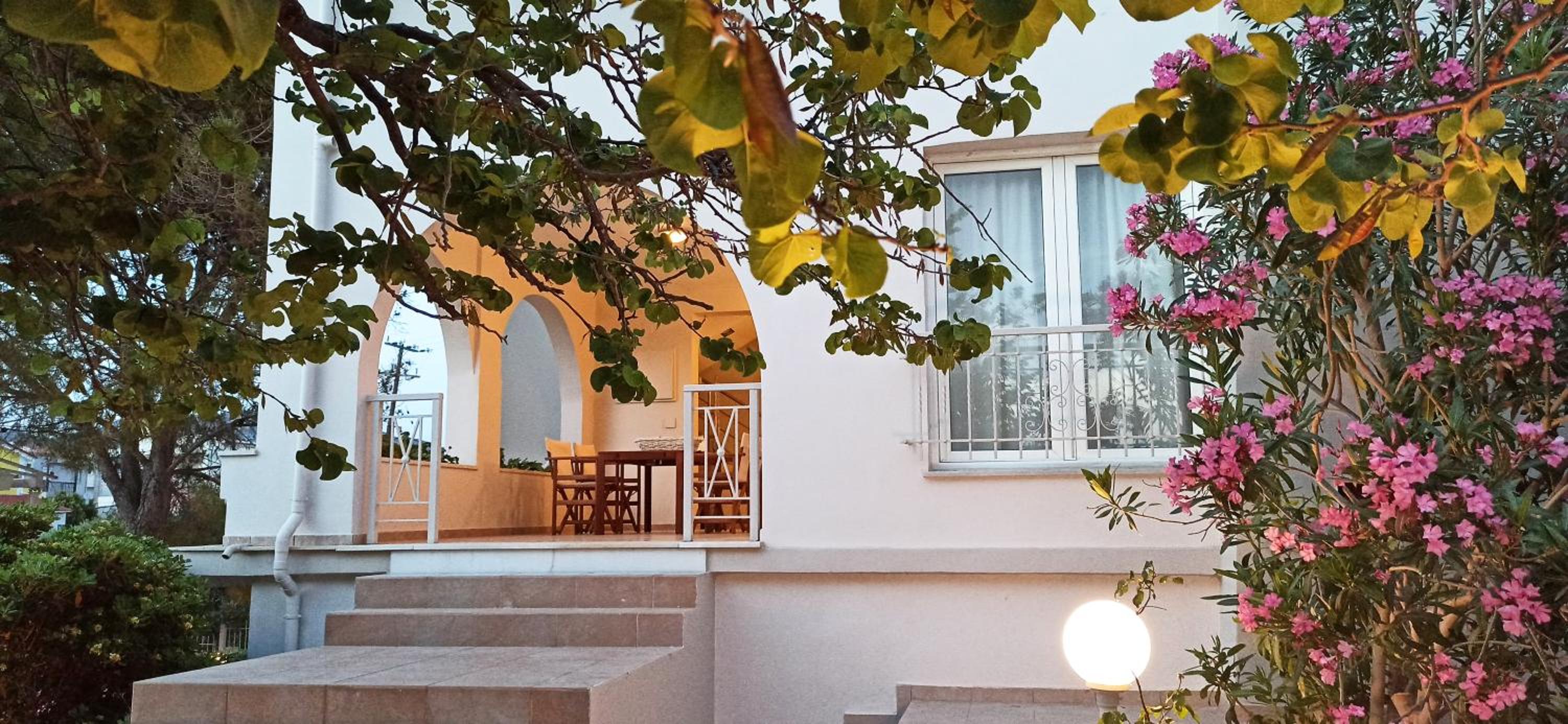 Two-Bedroom Apartment with Sea View - Photo 76