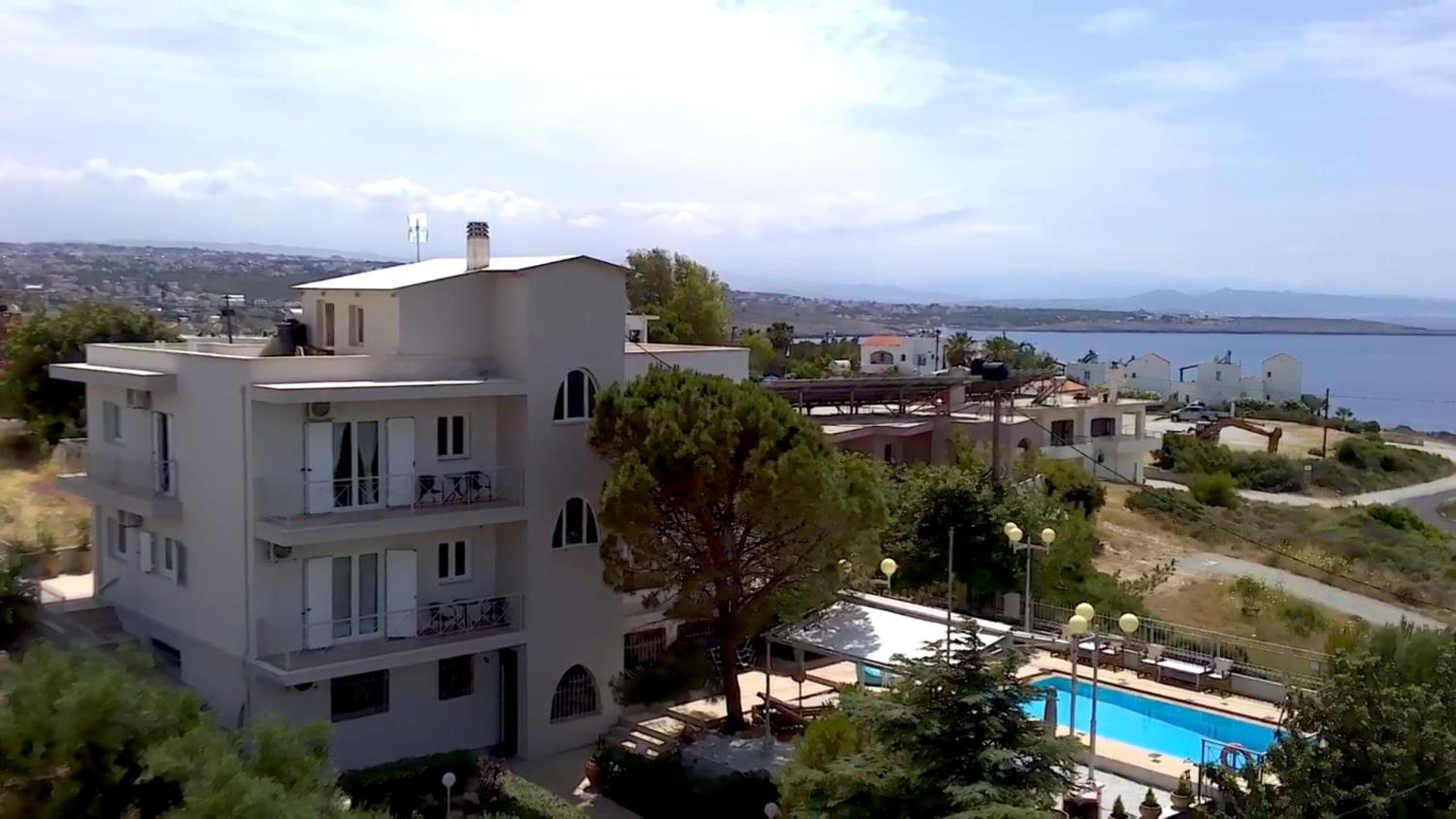 Two-Bedroom Apartment with Sea View - Photo 97