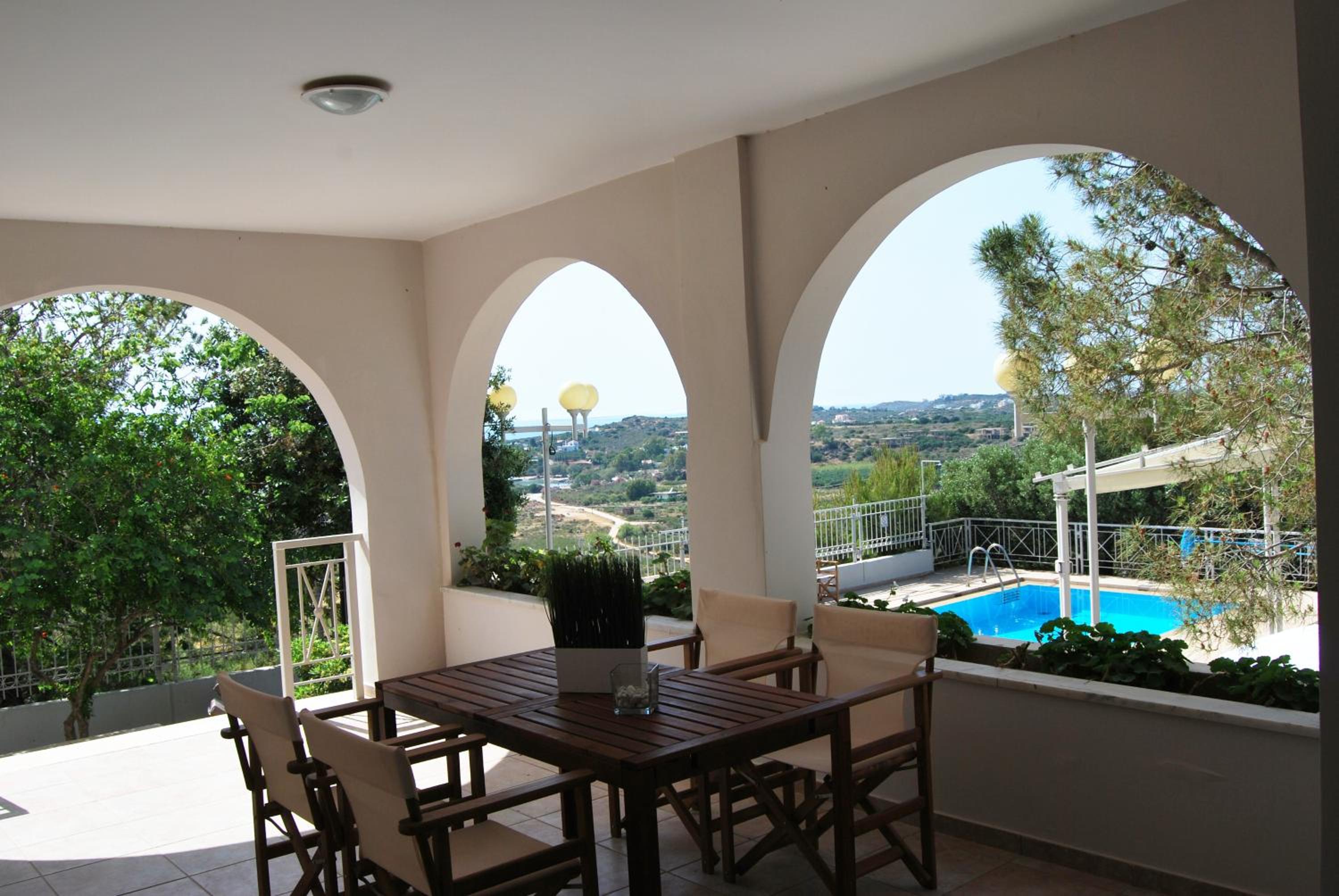 Two-Bedroom Apartment with Sea View - Photo 36