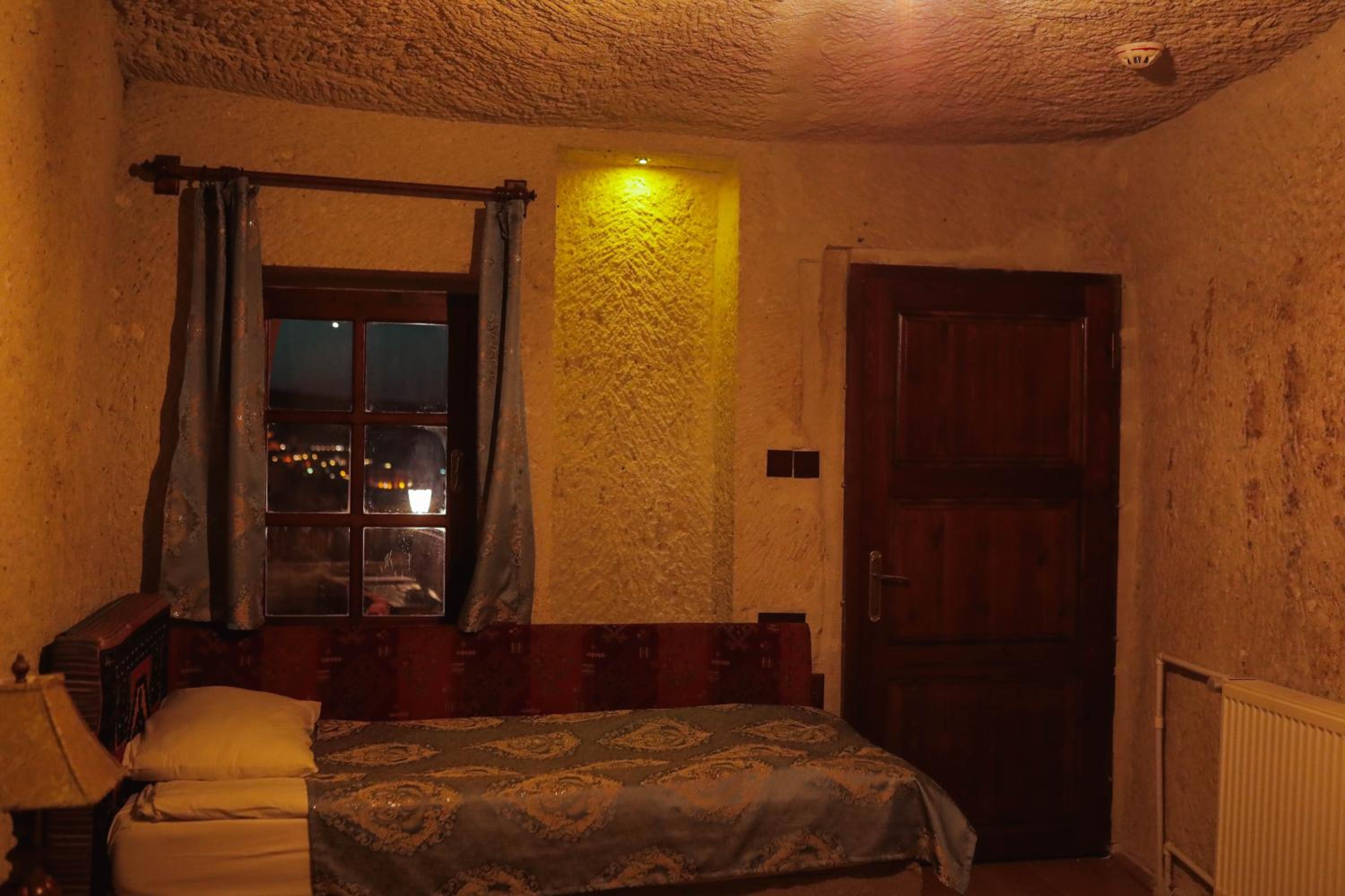 Deluxe Triple Room - Photo 6