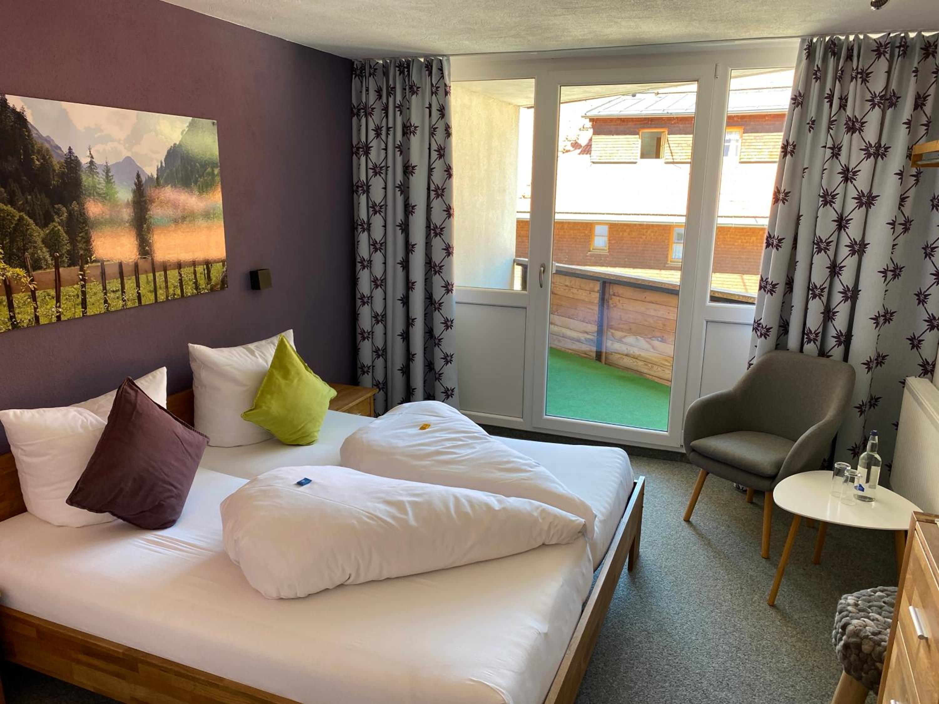 Double Room with Balcony photo 3