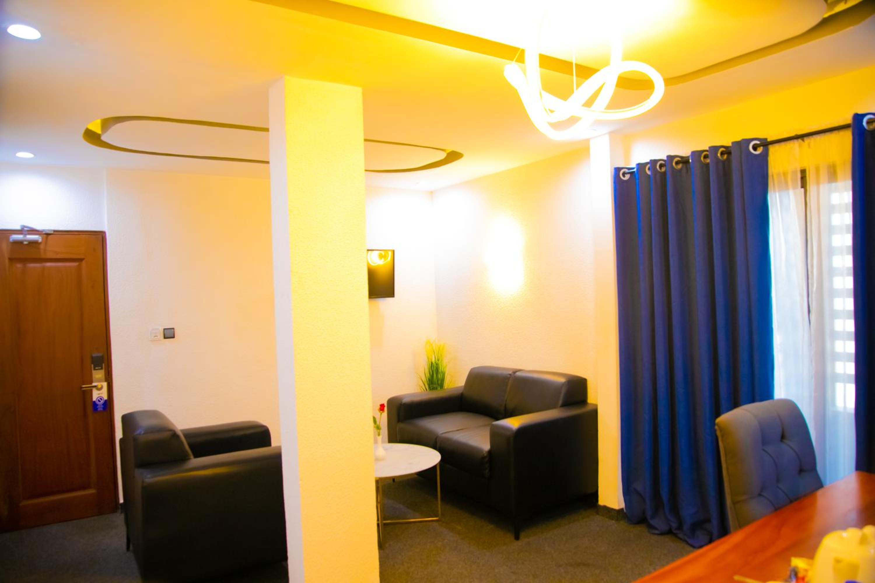 Presidential Suite photo 2