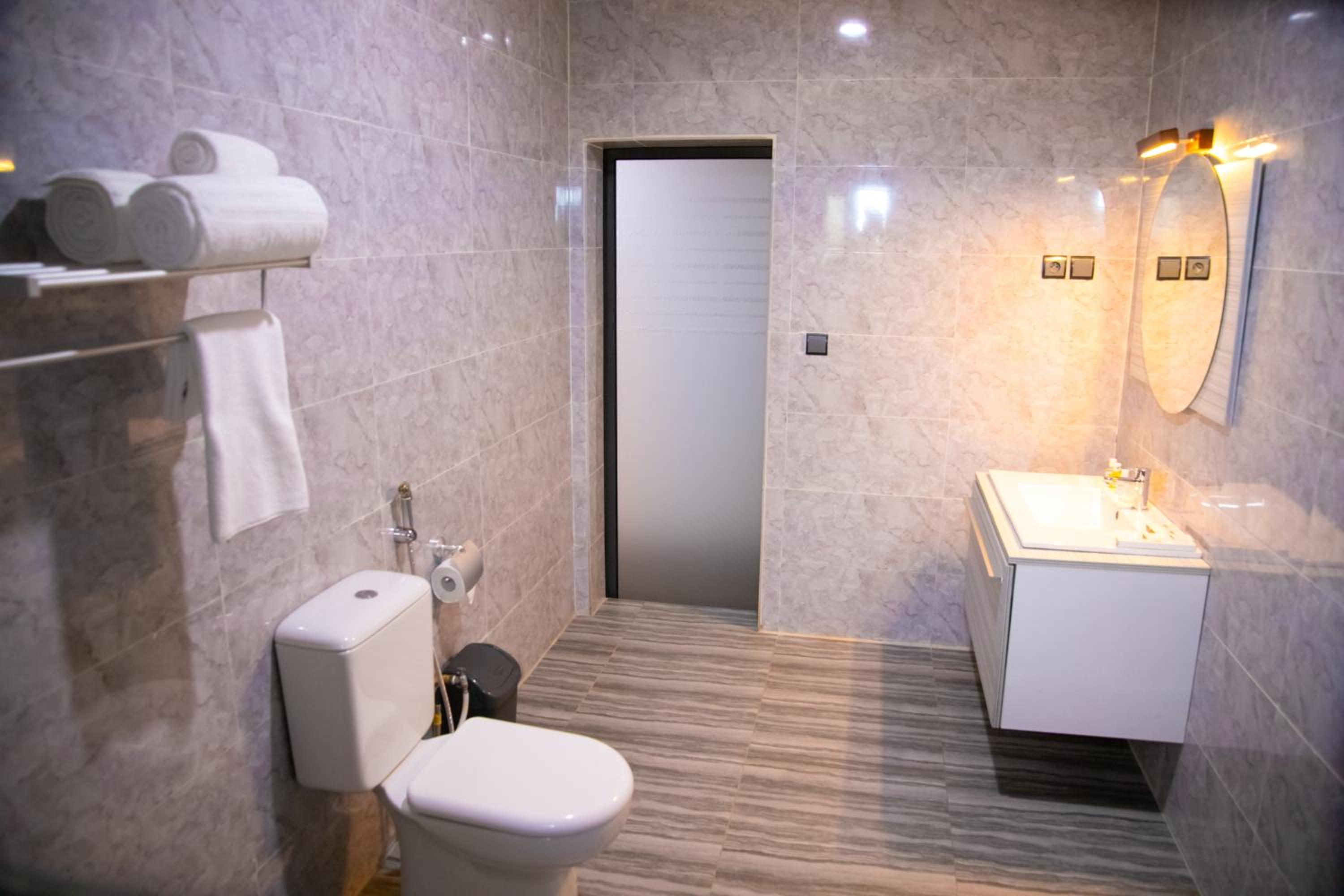 Double Room with Sea View - Photo 2