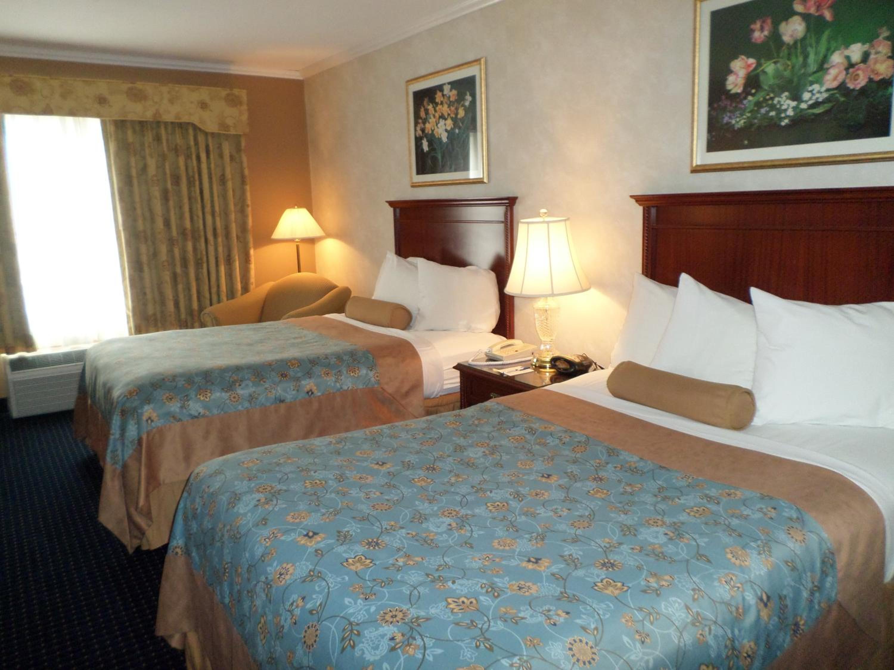 Double Room with Two Double Beds - Photo 4