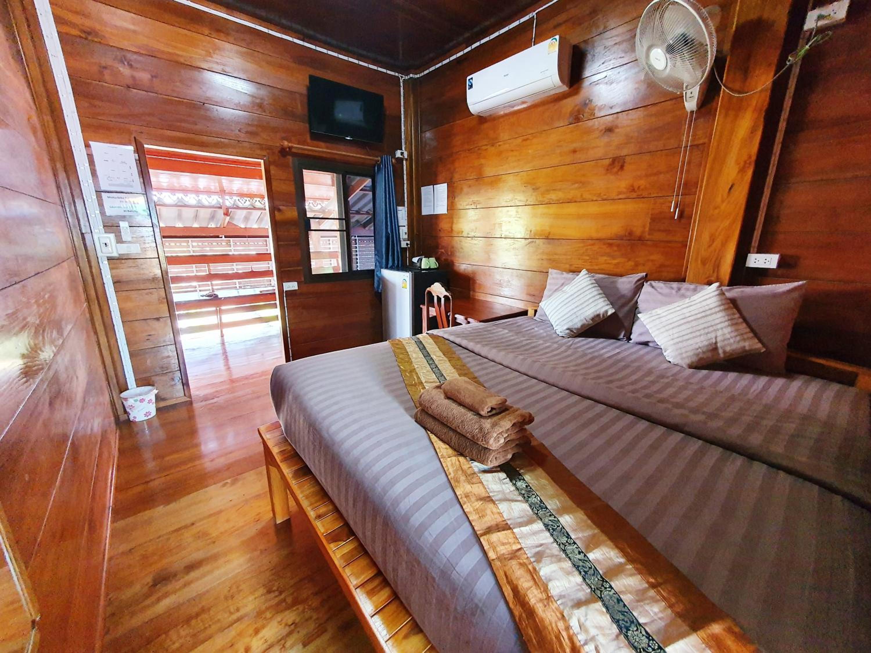 Deluxe Double Room with Balcony