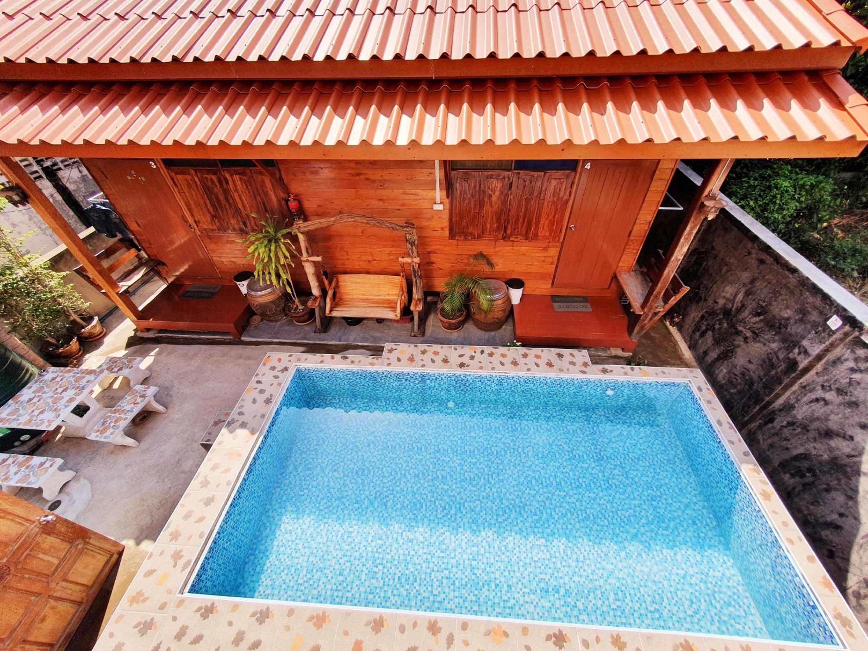Deluxe Double Room with Balcony photo 3