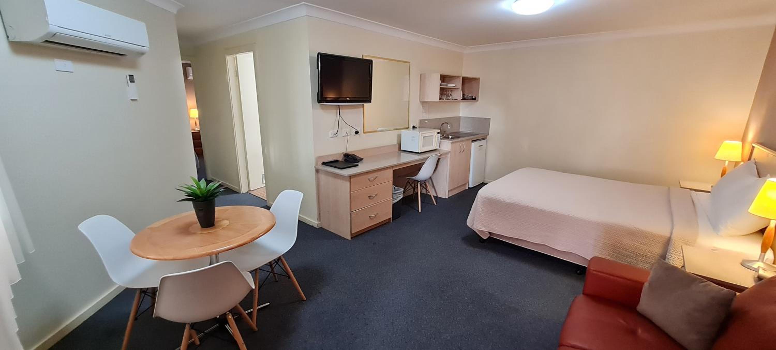 Two Room Executive Suite