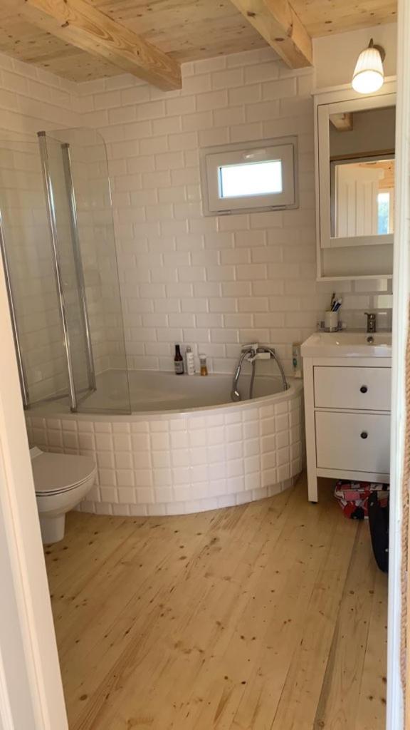 Two-Bedroom House - Photo 88