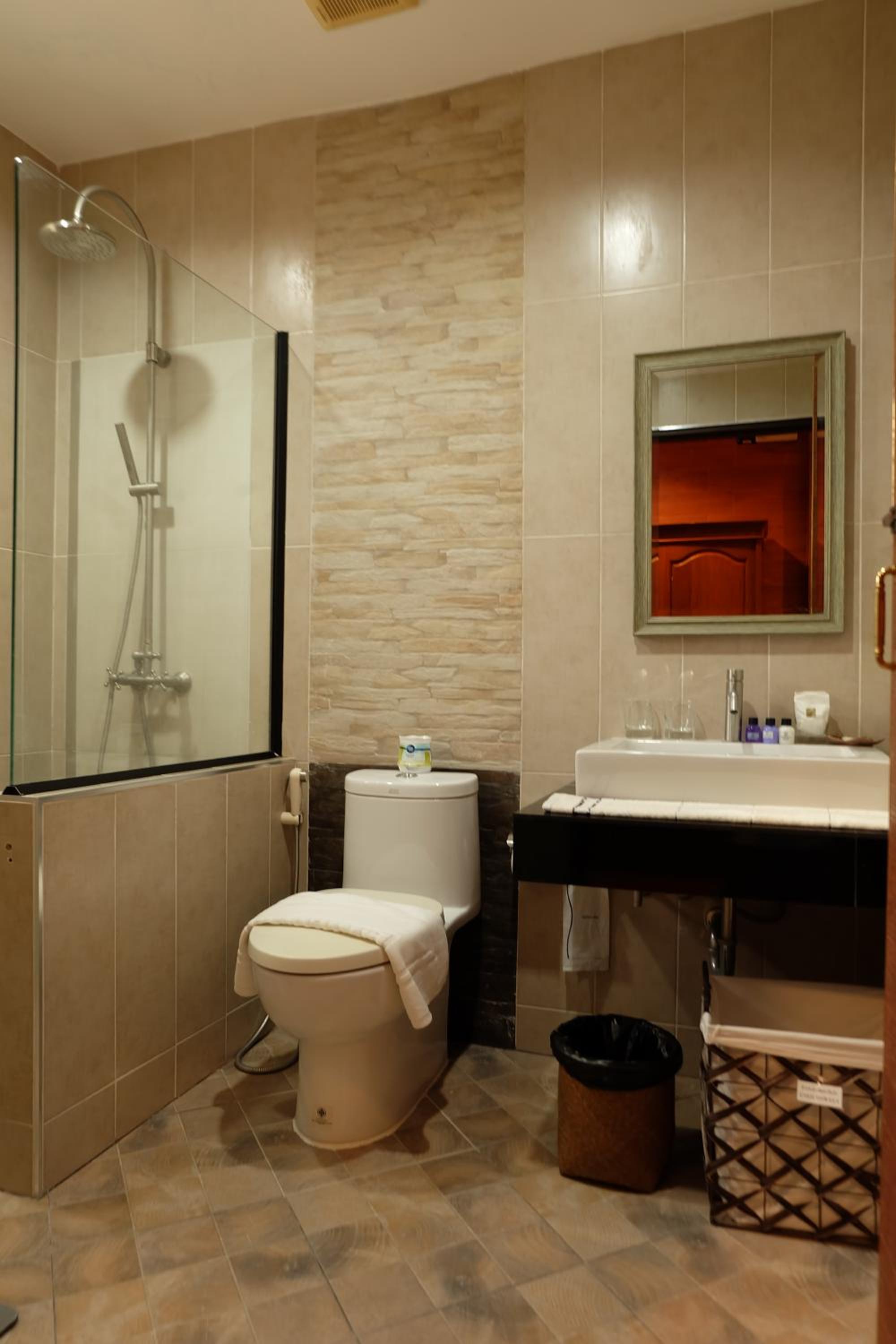 King Room - Photo 16