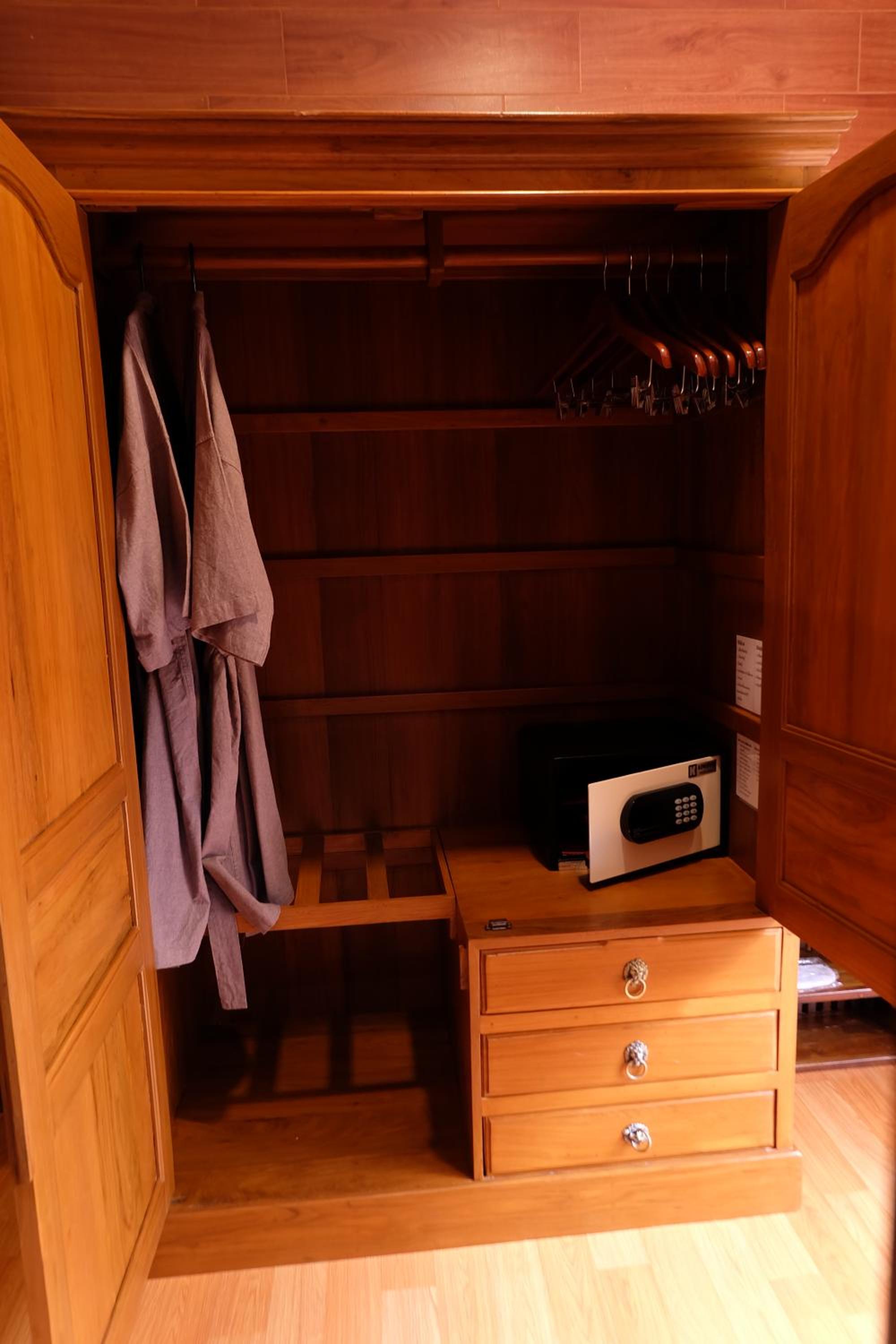 King Room - Photo 15
