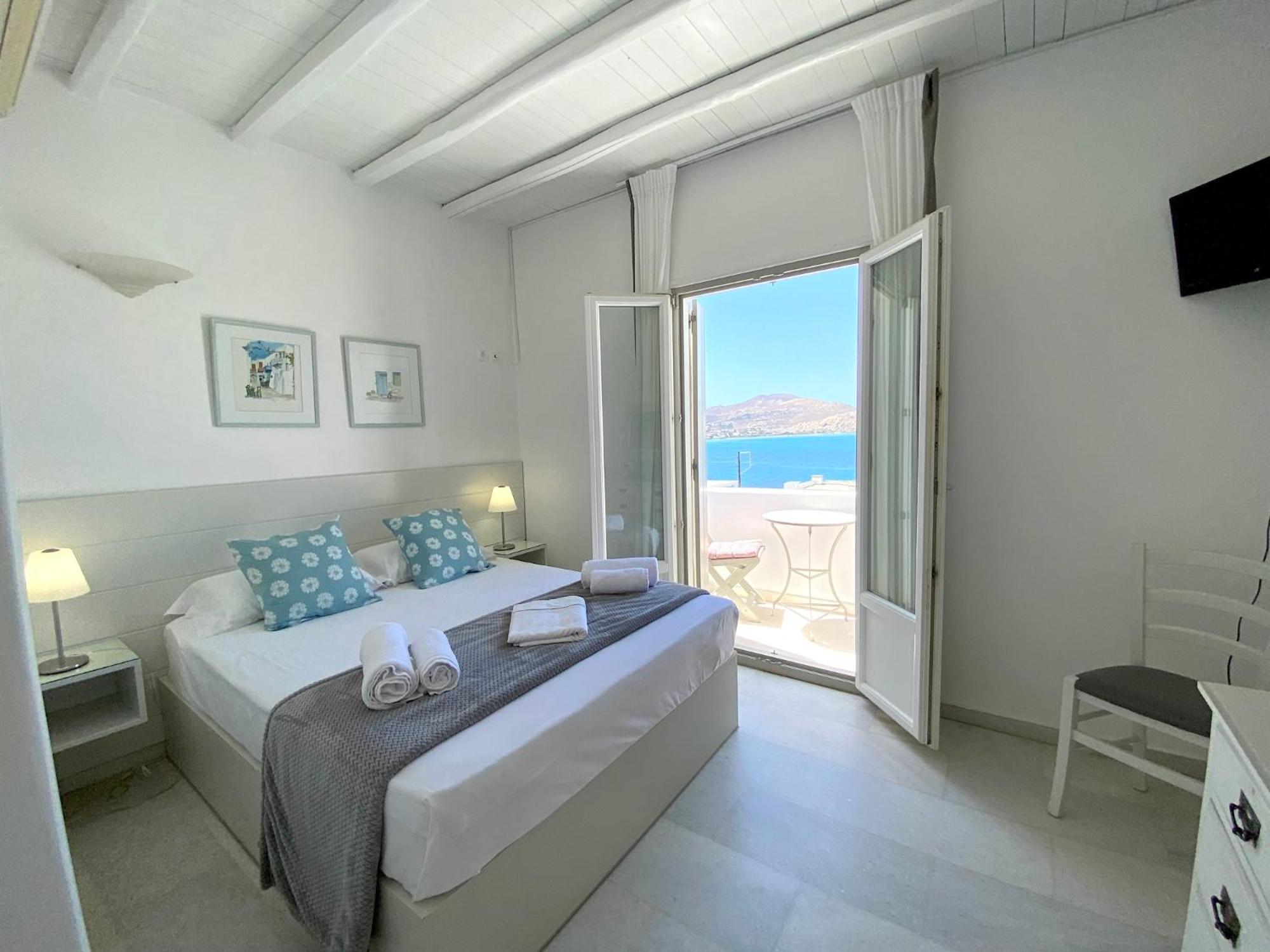 One Bedroom Suite with Sea View