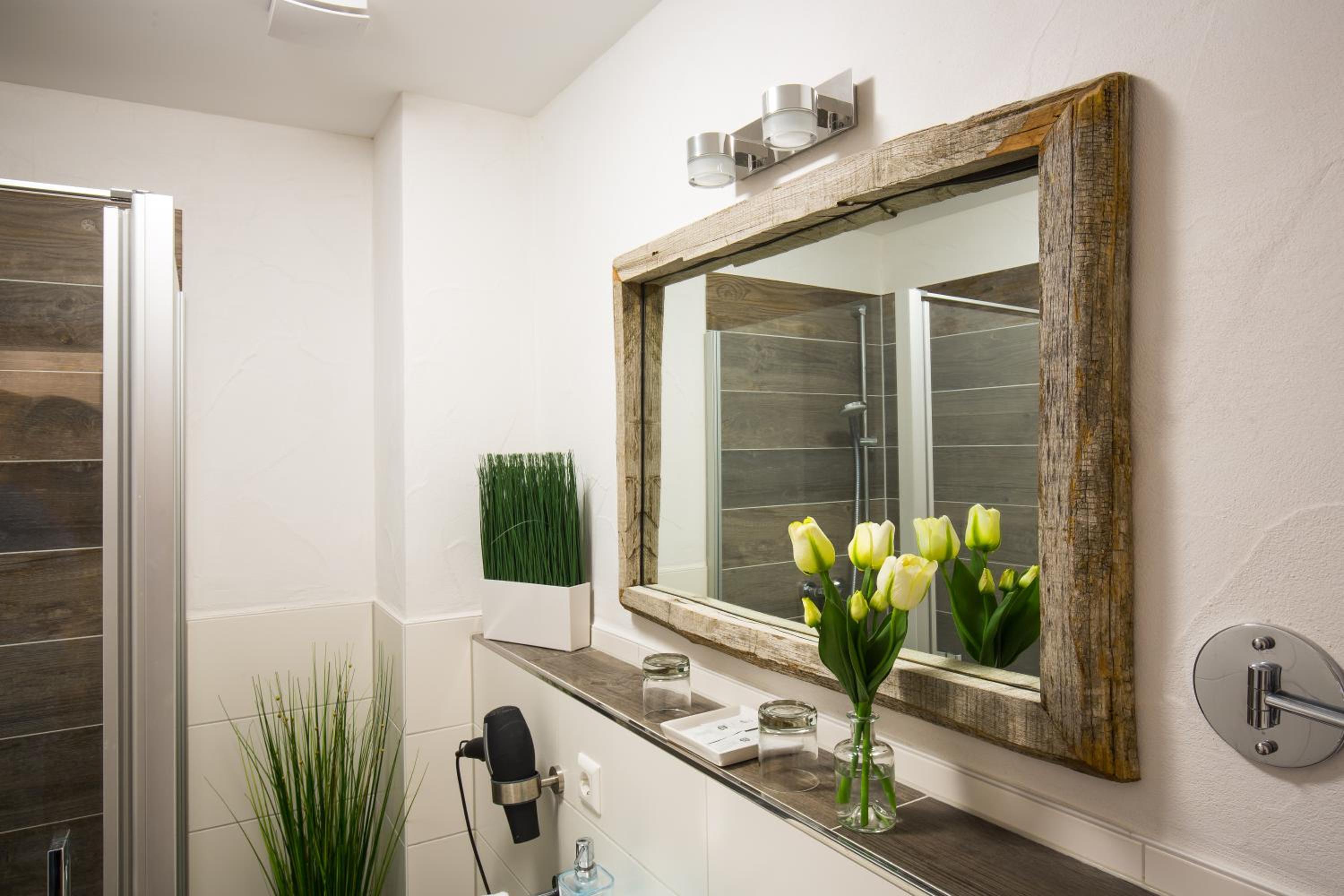 Double Room - Photo 6