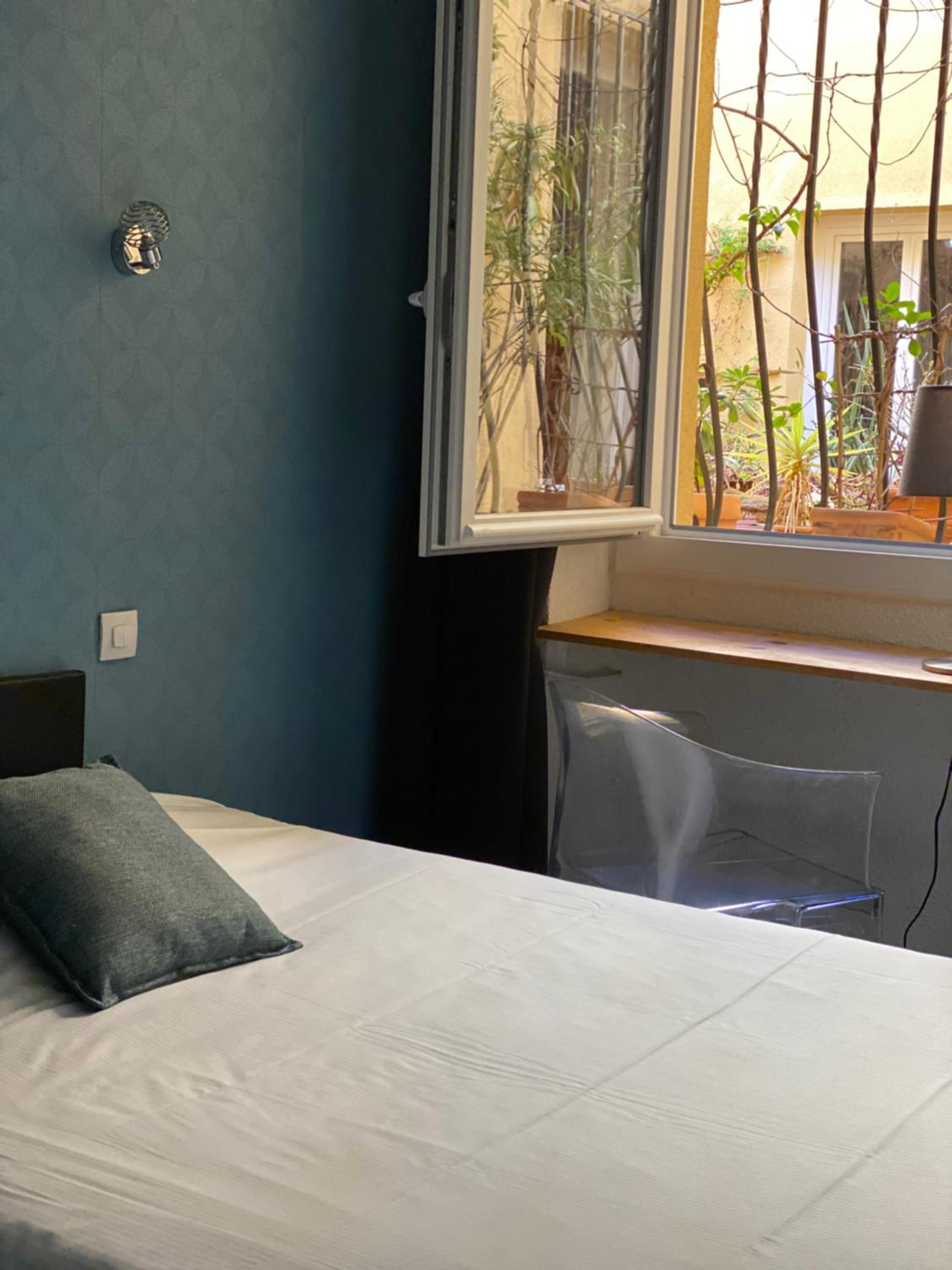 Superior Single Room