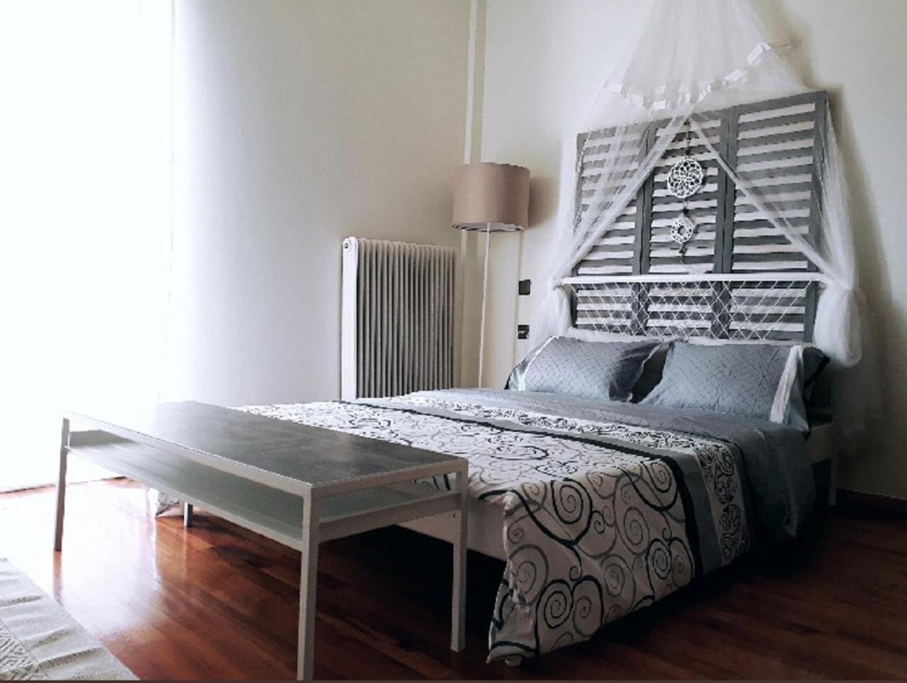 Double Room with Mountain View - Photo 7