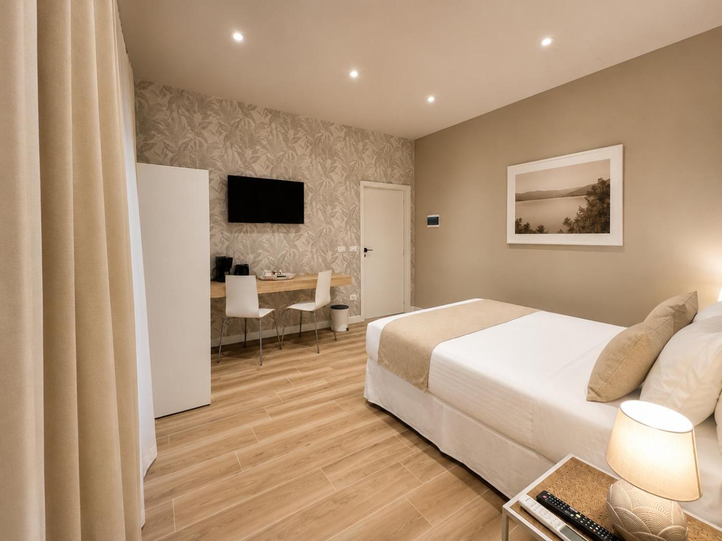 Queen Room