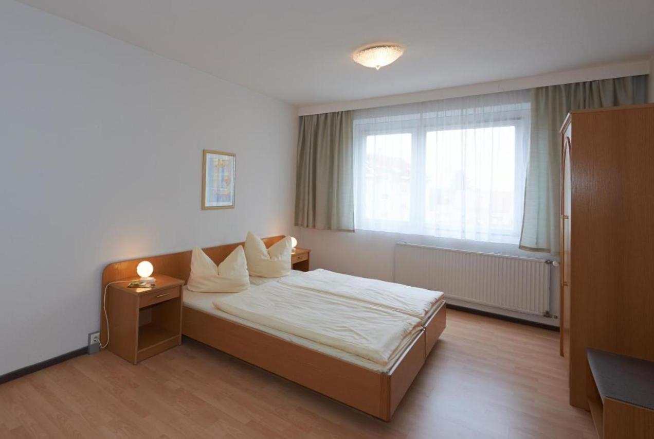 Double Room - Photo 2