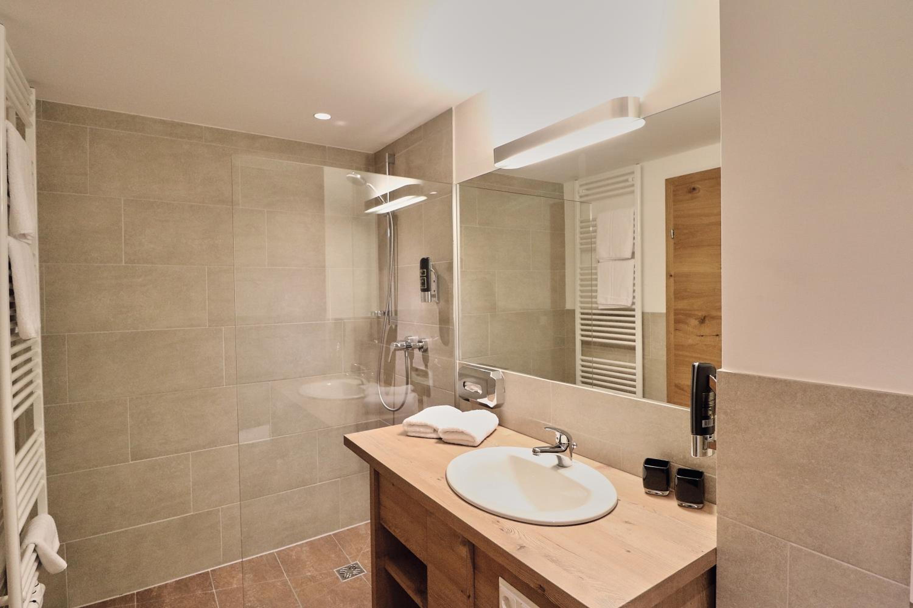 Family Suite with Balcony photo 2