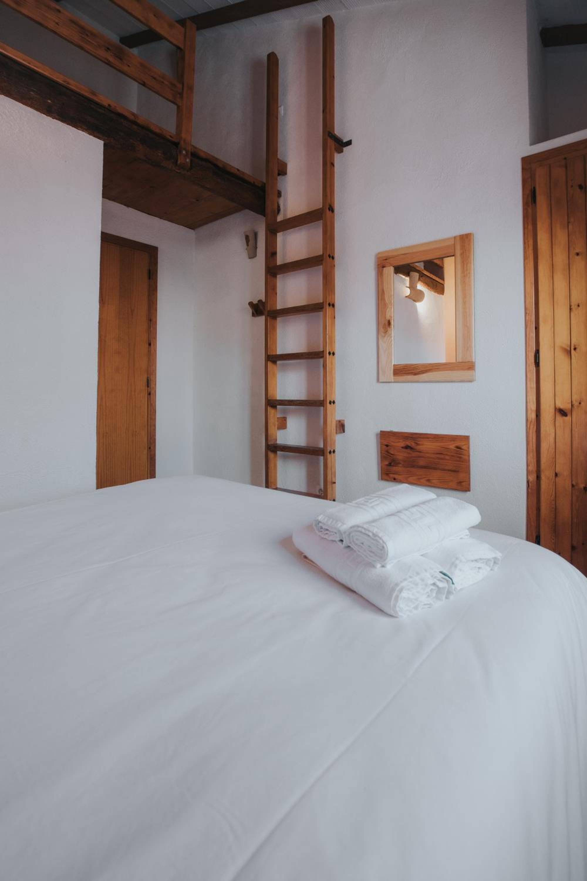 Habitación Doble con Baño Privado