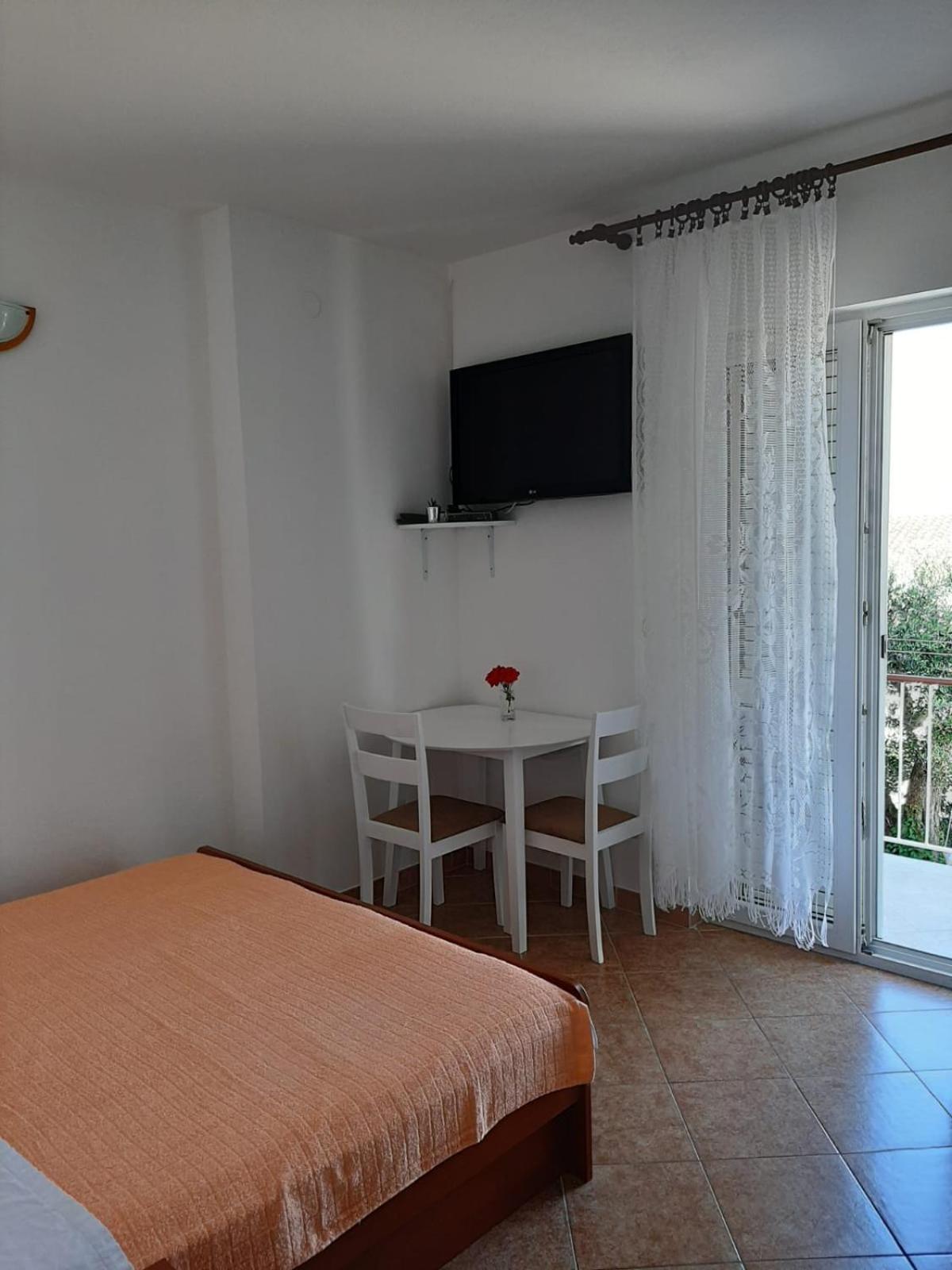 One-Bedroom Apartment with Balcony and Sea View