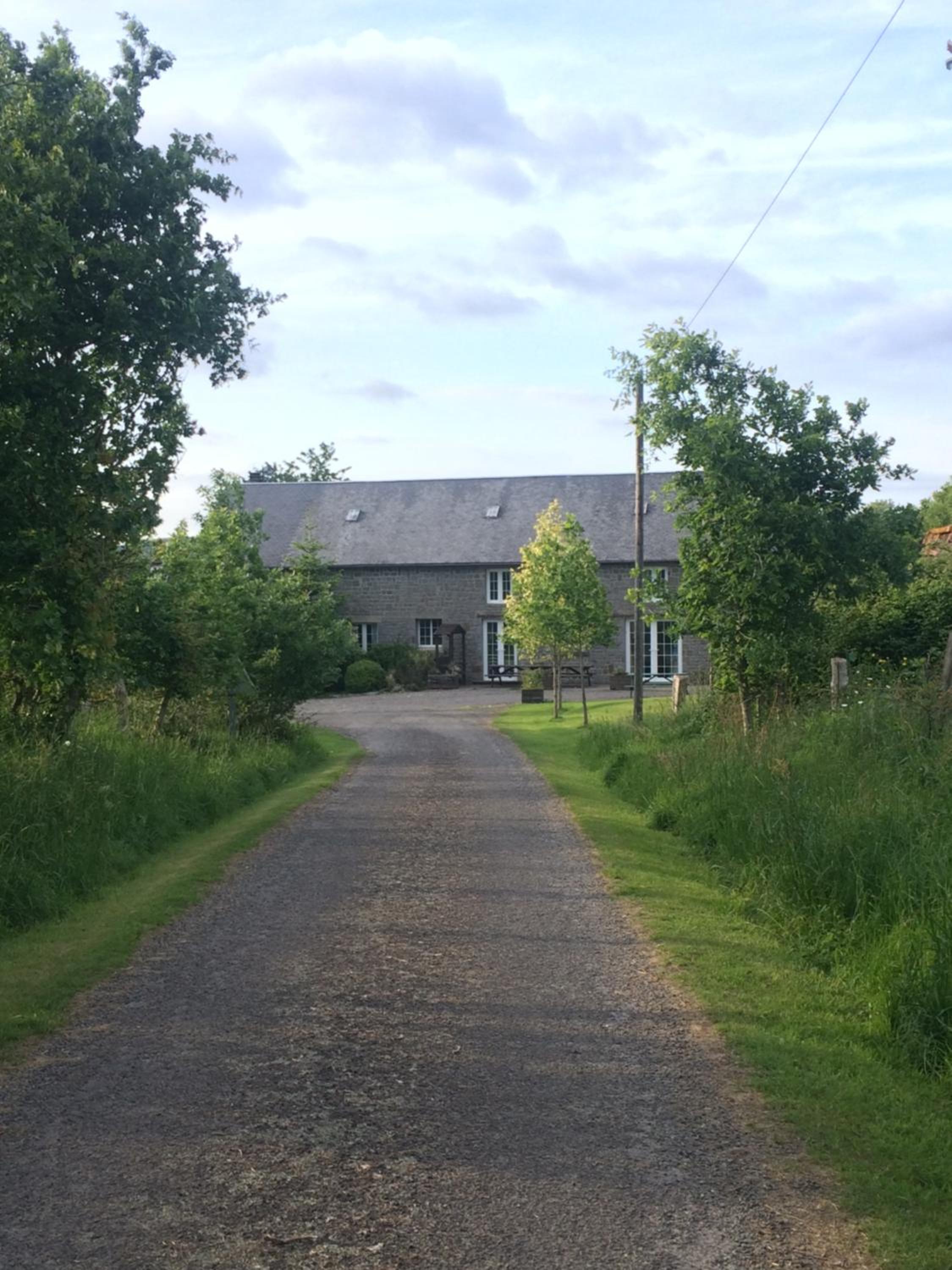 Three-Bedroom House photo 2