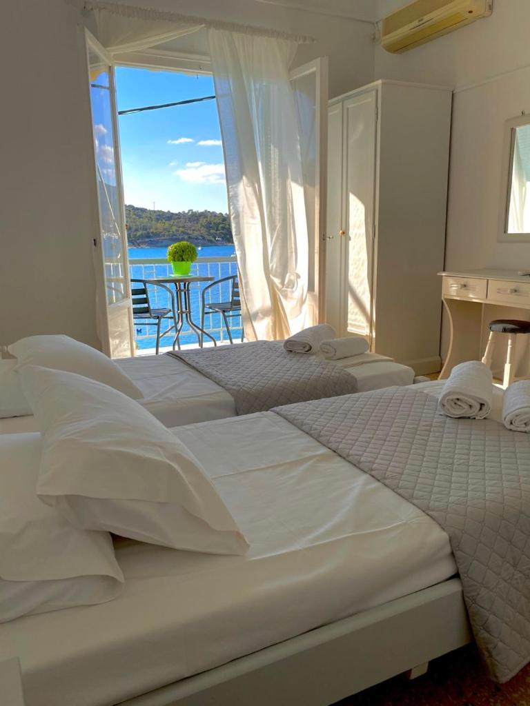 Studio with Sea View