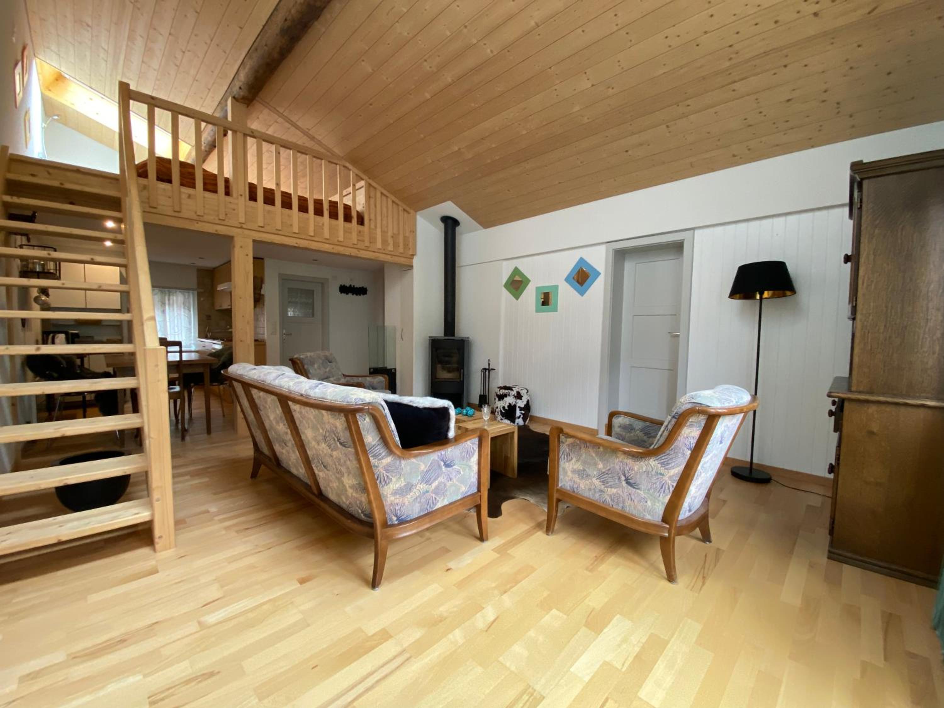 Apartment - Split Level photo 1