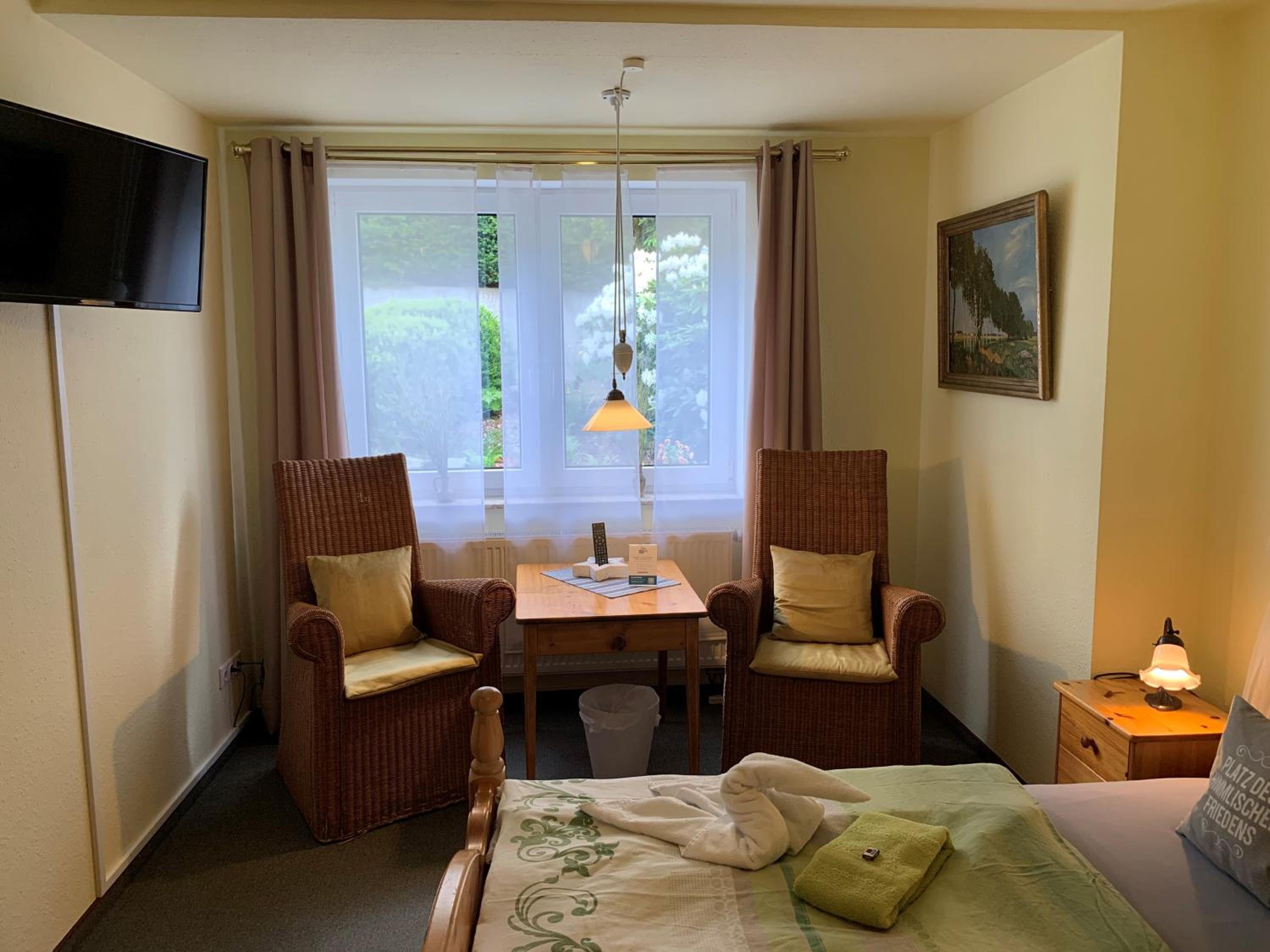 Double Room - Photo 21